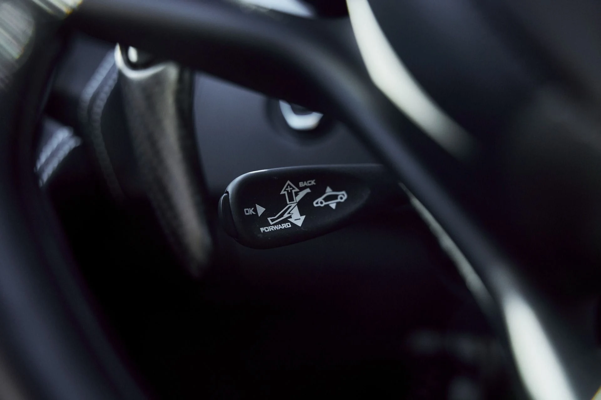 mph047_2498963270_Used_2020_Mc_Laren_570_S_1768499821_9e8eea6c0b