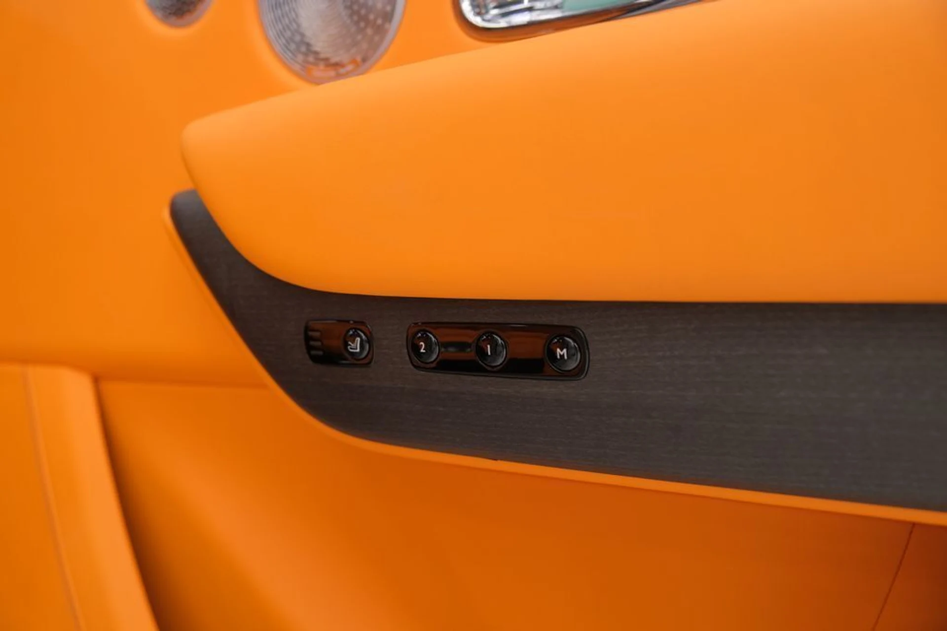 mph047_250893781_b2a512214925e1dd0a522d856f659bd6_743877346b