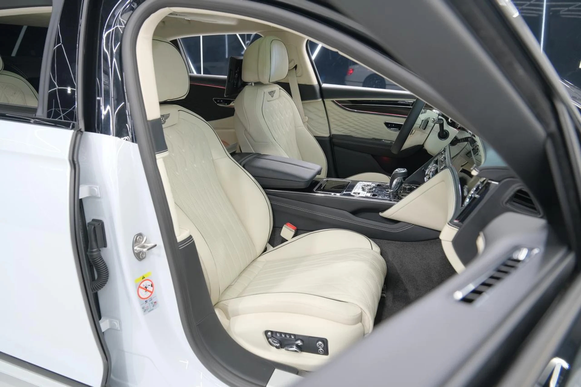 mph047_2514591093_df3c0e3fc1bedc05fbb7fad275a70649_3965b28337