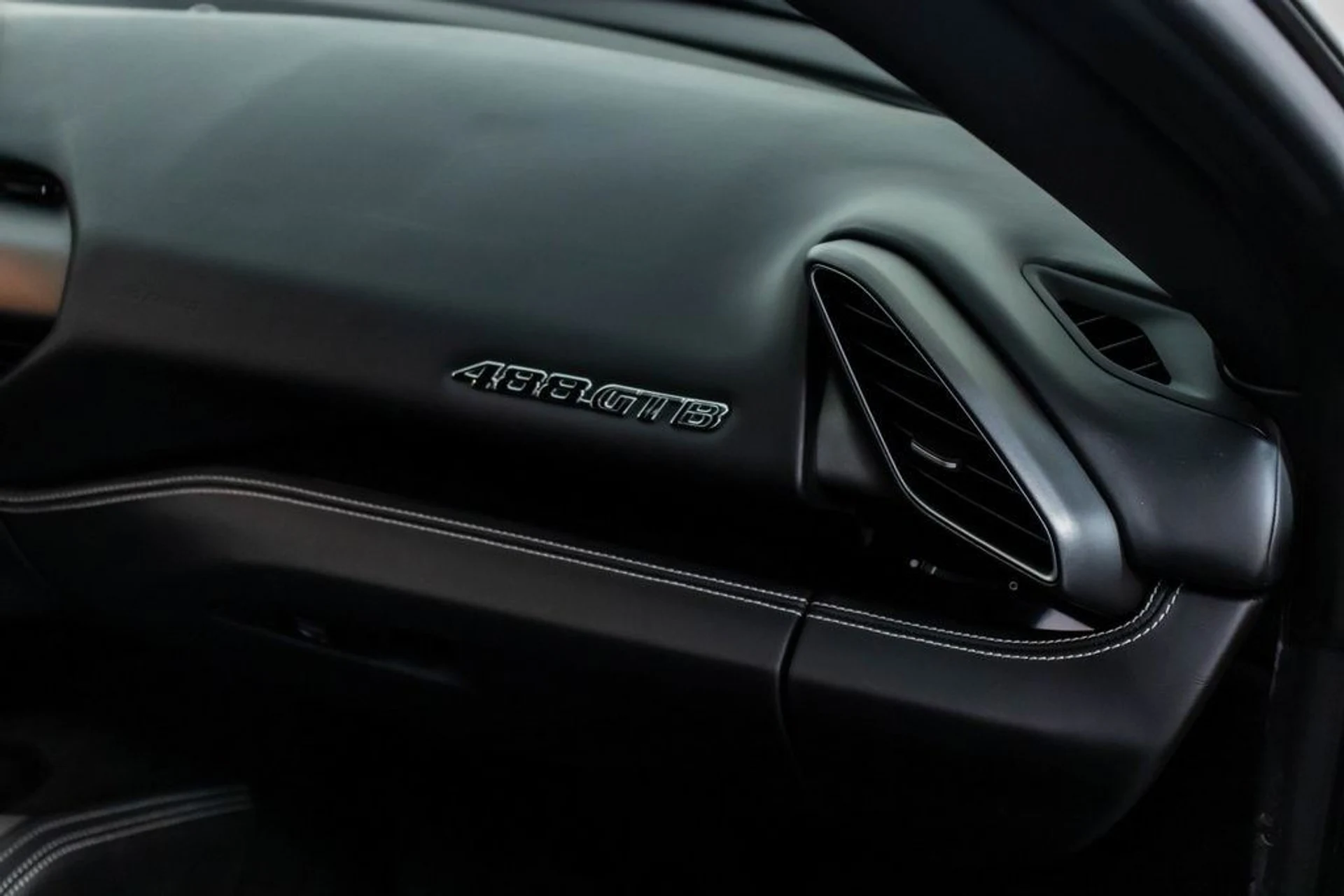 mph047_2529522901_d854001c75c0b176870b03da39da1578x_5e39f4740a