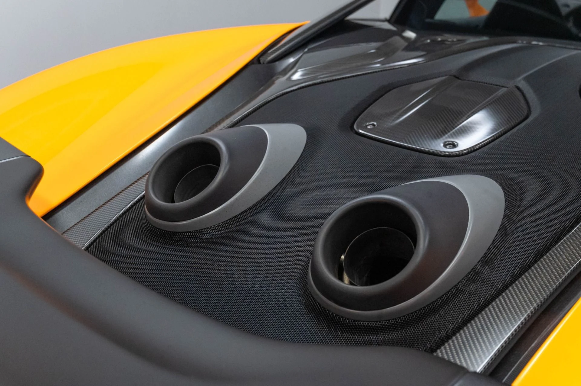 mph047_2540470592_Used_2019_Mc_Laren_600_LT_1787778604_16296522be
