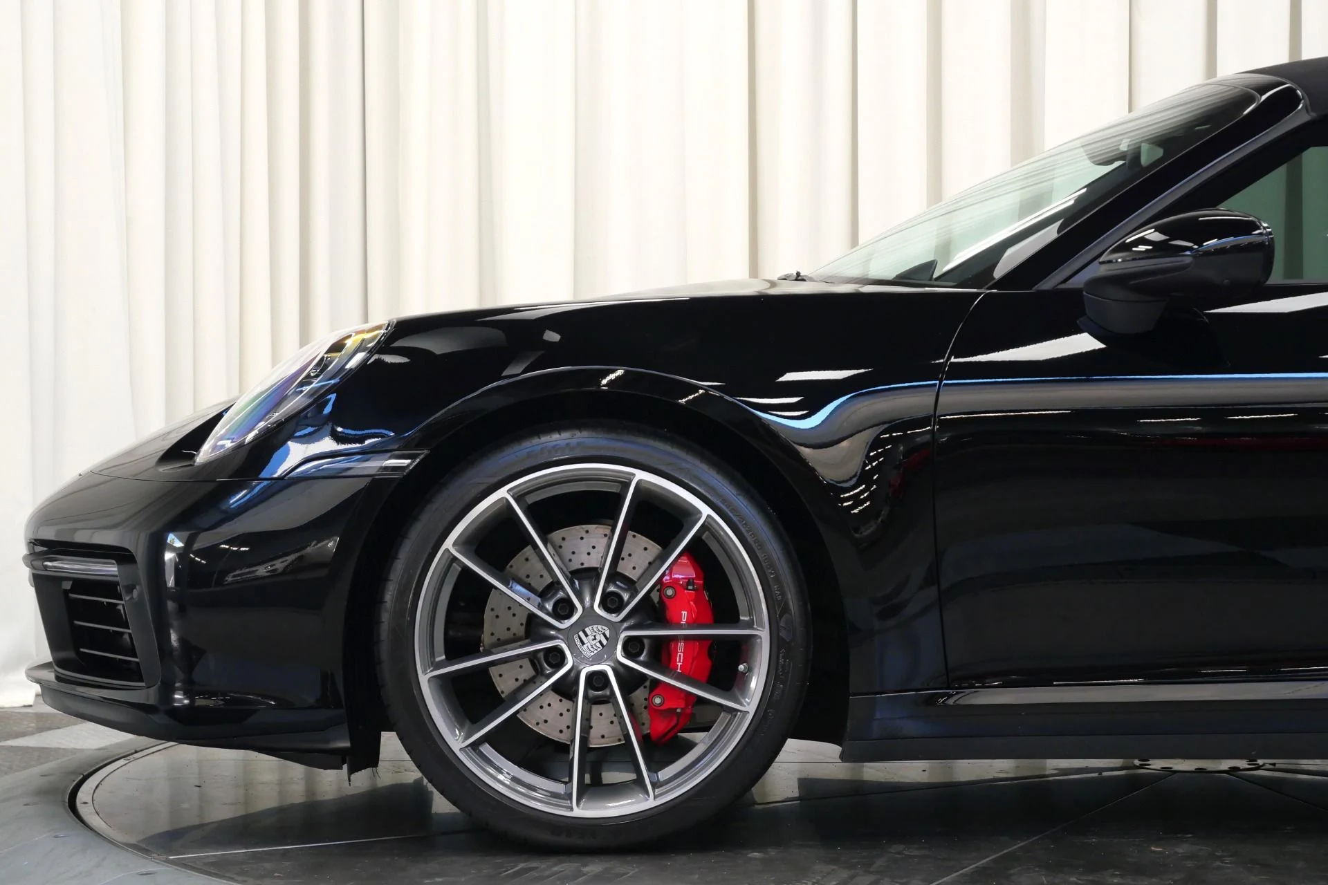 mph047_2574320693_Used_2024_Porsche_911_Carrera_S_Cabriolet_Sport_Exhaust_Carrera_Classic_Wheels_Bose_Audio_1764086379_1d56ec00d5