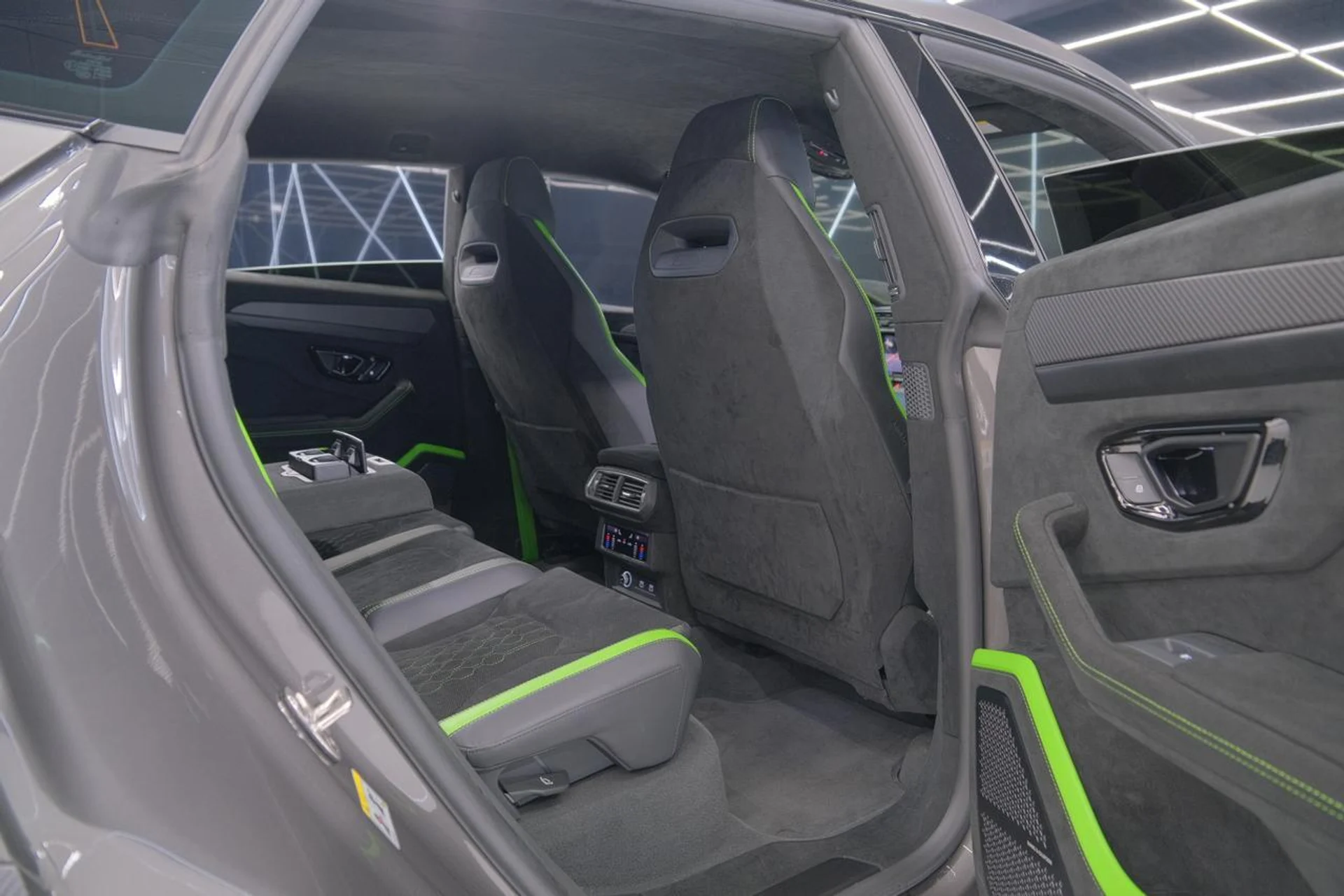 mph047_2588011371_60a59c9b0ed54b76b75bbec3b941b4e2_f921d3acdd