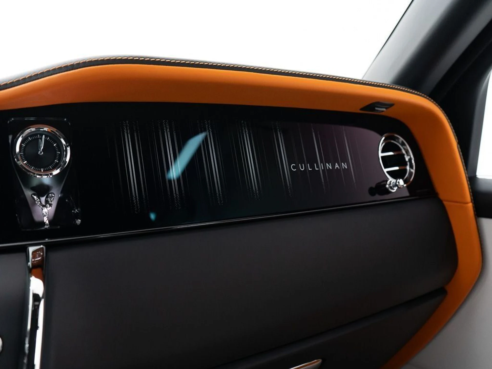 mph047_263544487_00e5d803bfd64a3ba733749602d4f81c_eb7566e134