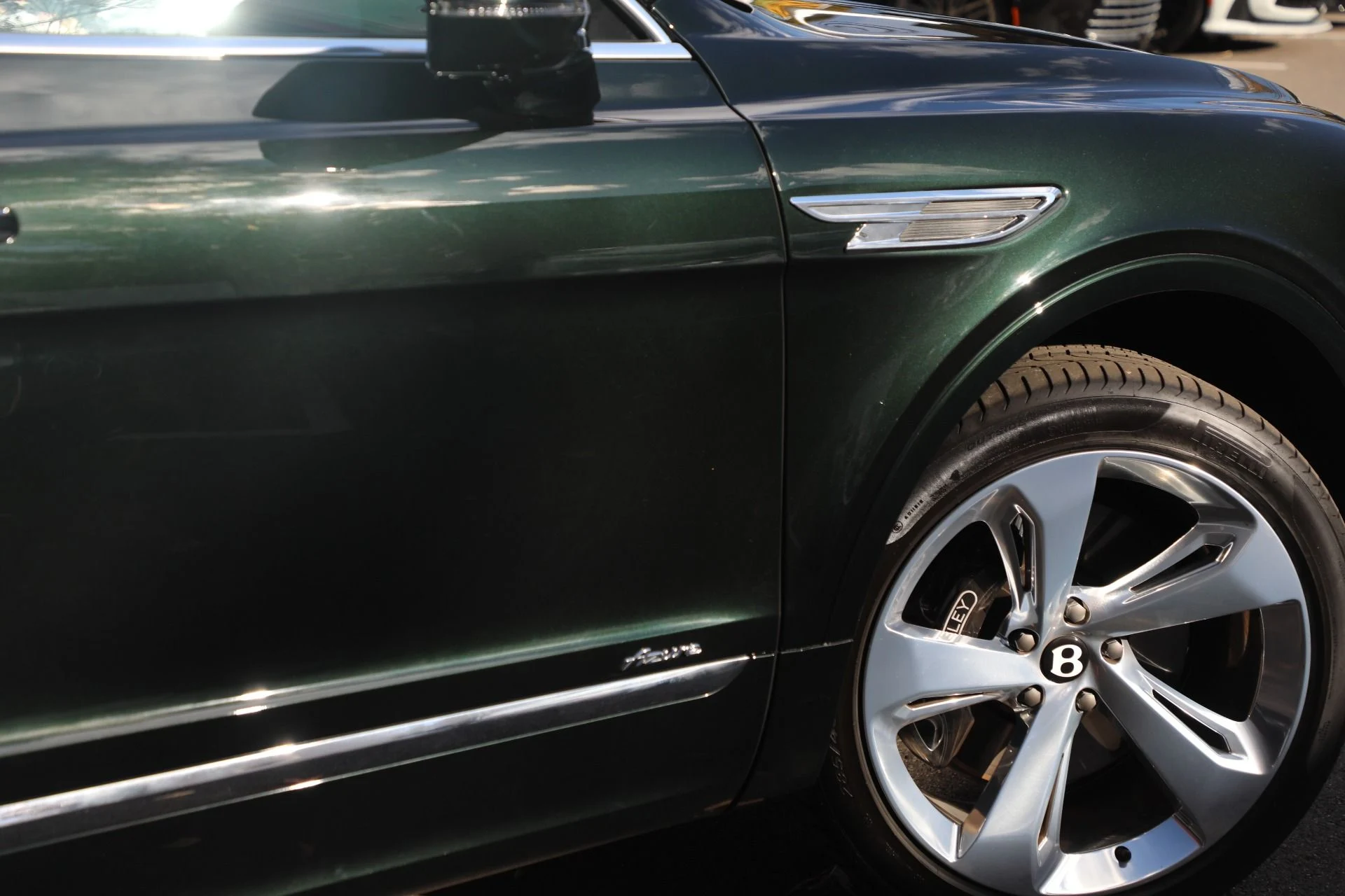mph047_2640371985_Used_2024_Bentley_Bentayga_EWB_Azure_V8_c83af54009