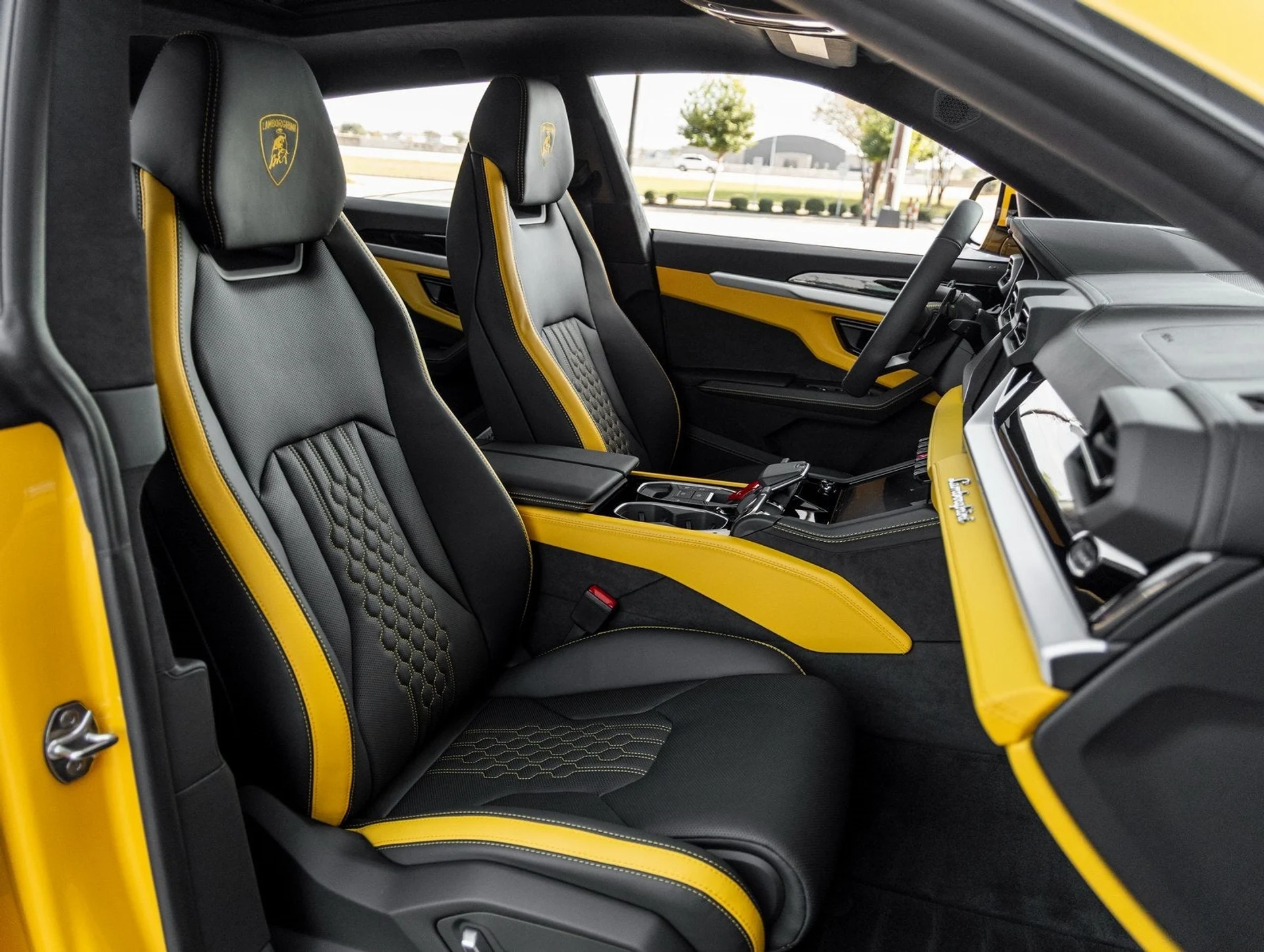 mph047_264522084_48_5ad09a8e00