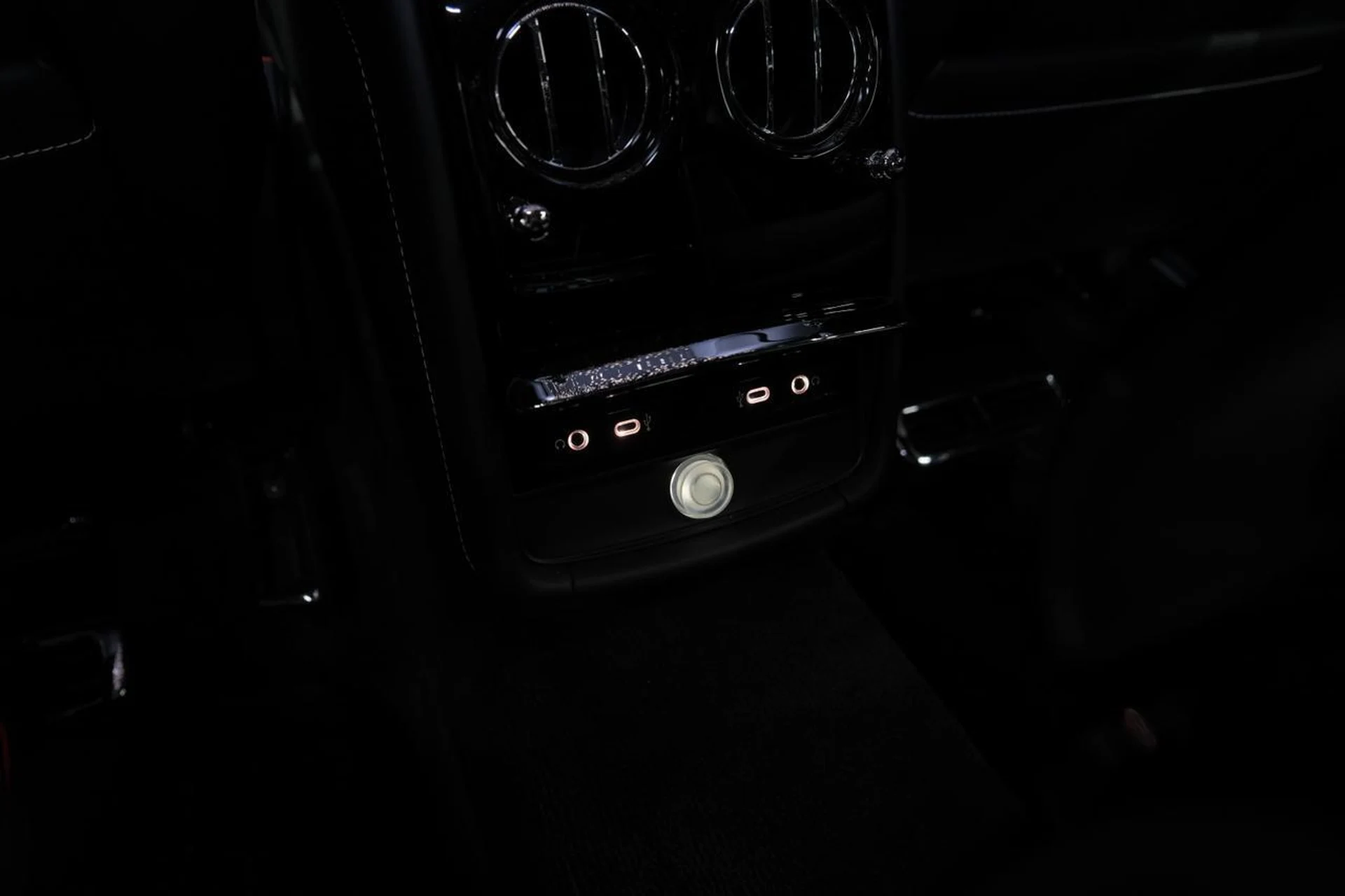 mph047_2683583309_e96f6403e5b157624080845ffbcfd09f_4d4a0bd955