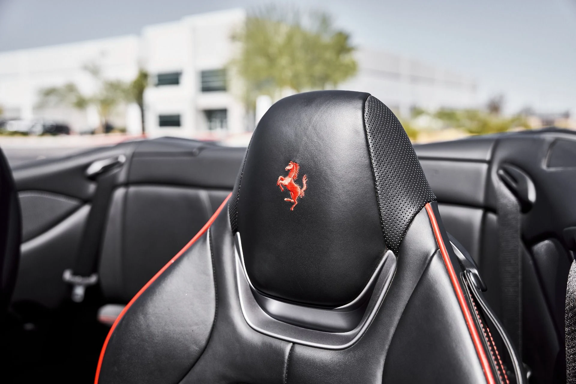 mph047_2703332379_Used_2020_Ferrari_Portofino_Base_1780622539_b03e59035c