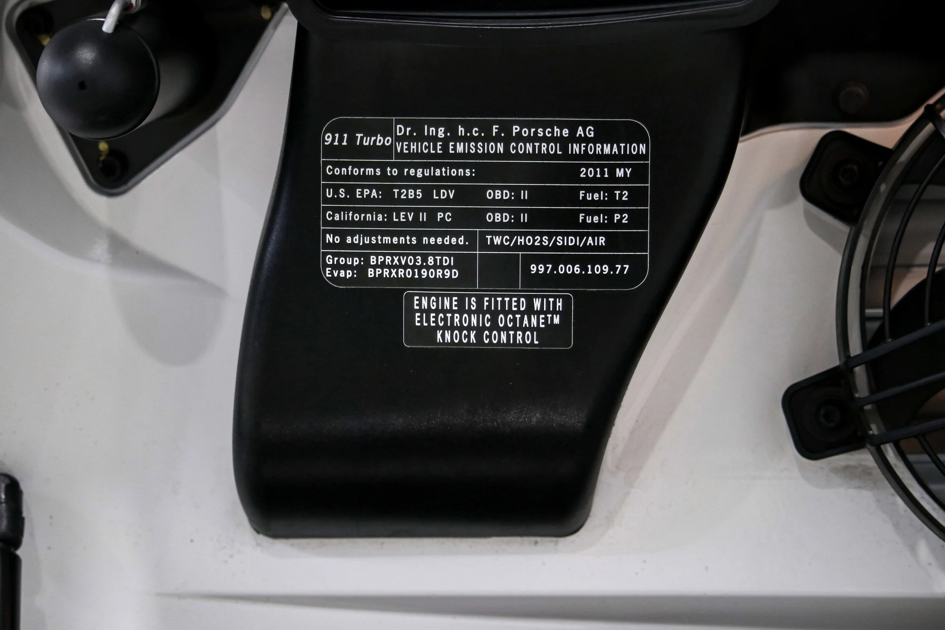 mph047_2706062646_ec772cb21517dd1172c0169dcae61339x_64634f21dc