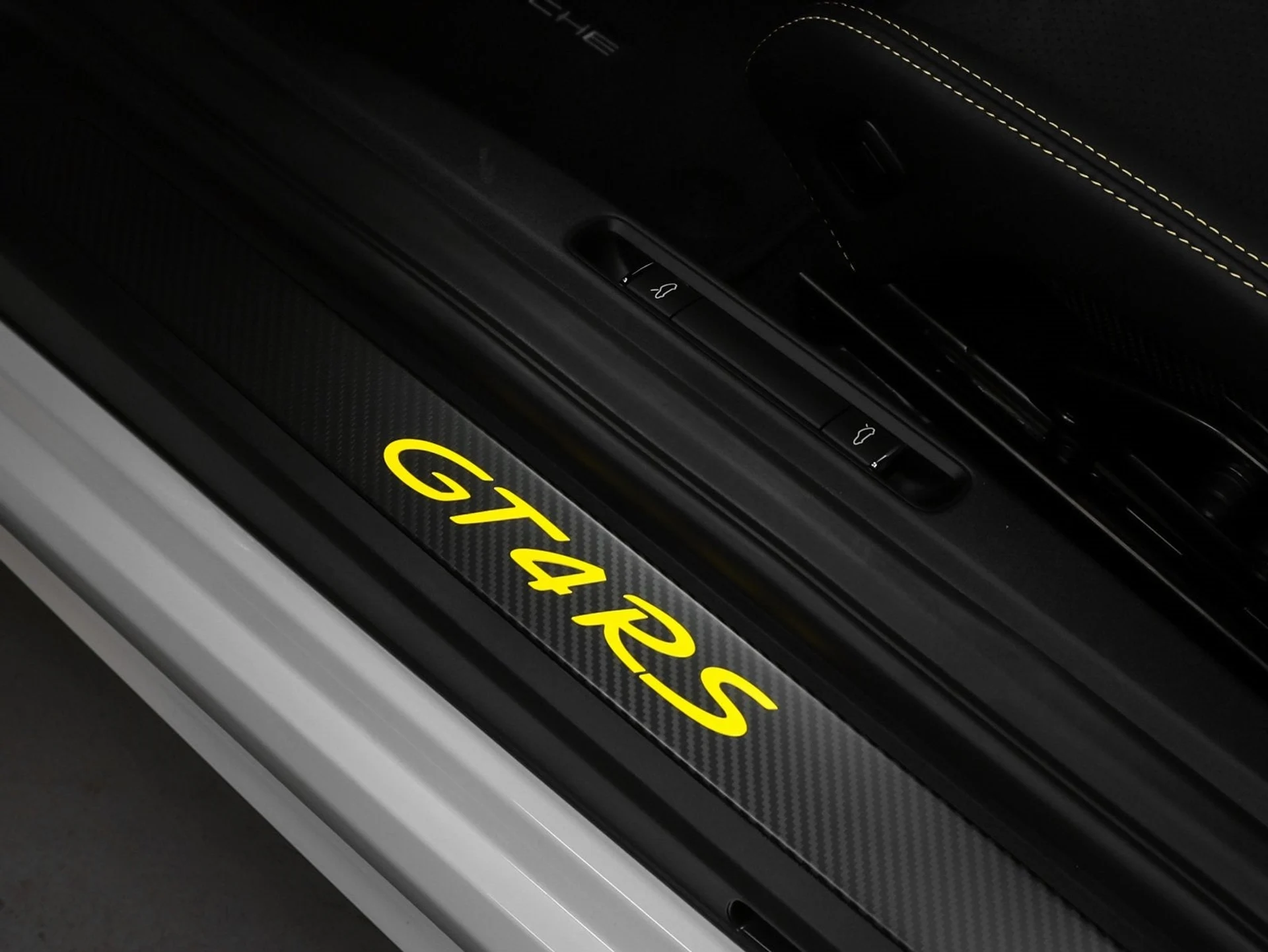 mph047_272591728_48_43bd66d910