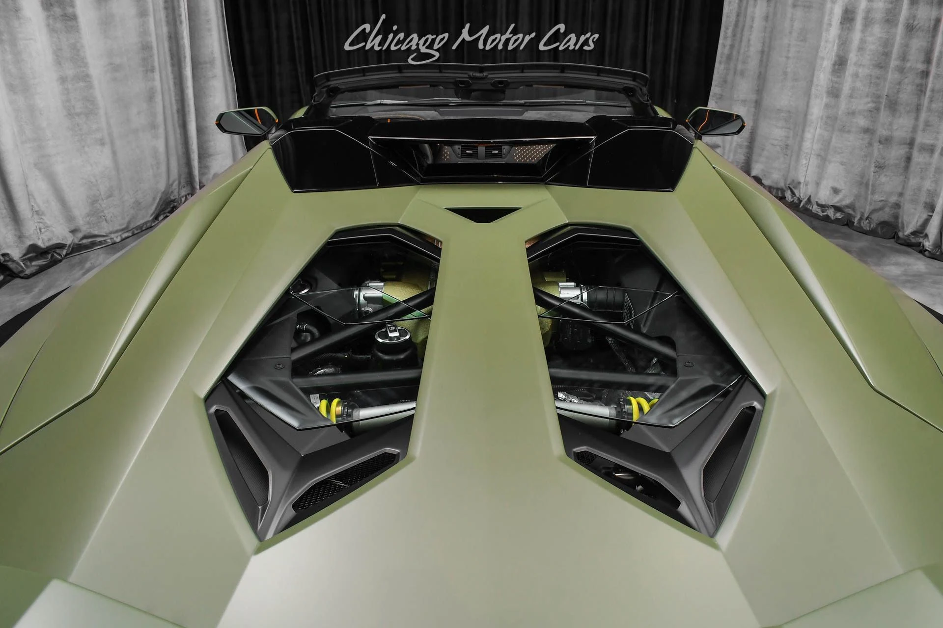 mph047_2738341077_13015_p48_l_89b932a355