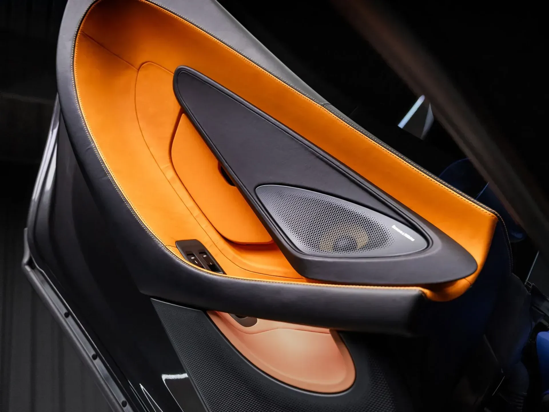 mph047_2751380329_fa67d0bc_6b4e_4159_a941_75f12c140d9a_35ba9c70ea