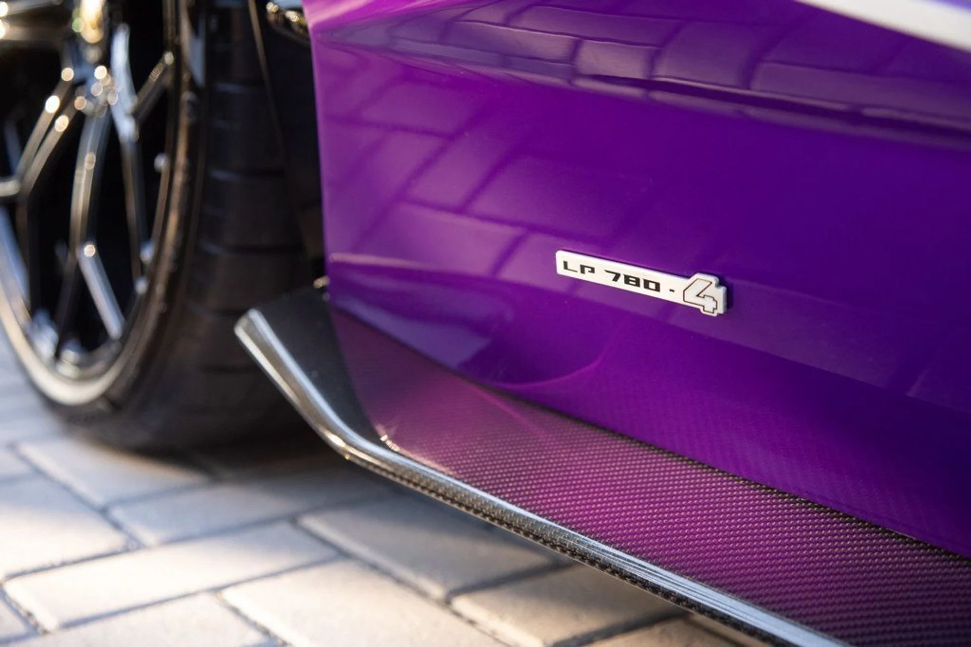 mph047_2757976369_22368666_48_1024_c924a2b796