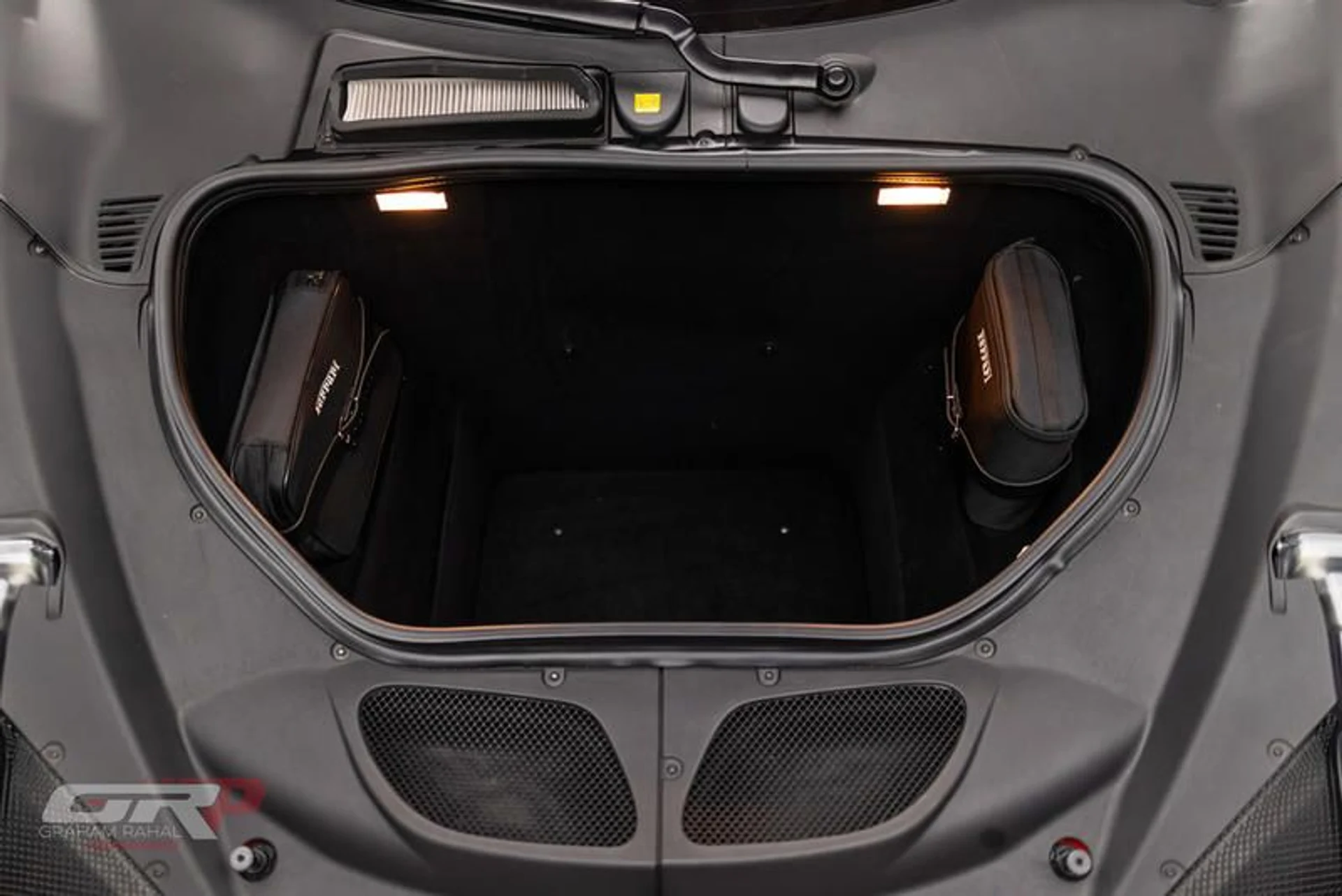 mph047_2775366164_EE_872319_EB_35_4_B3_C_A95_B_2_DB_17_B94323_B_26868ea3c1