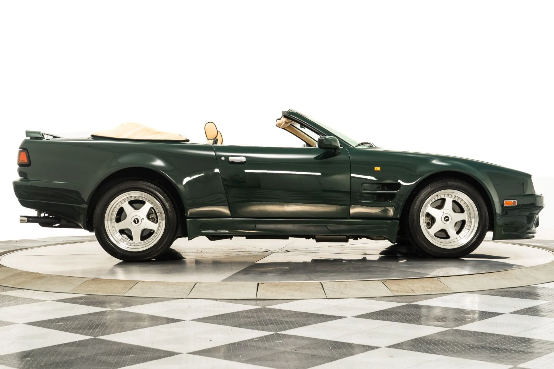 mph047_2781078379_Used_1993_Aston_Martin_Virage_Volante_63_Cosmetic_Widebody_1_of_13_Built_Extremely_Original_1755628836_86f83b0635