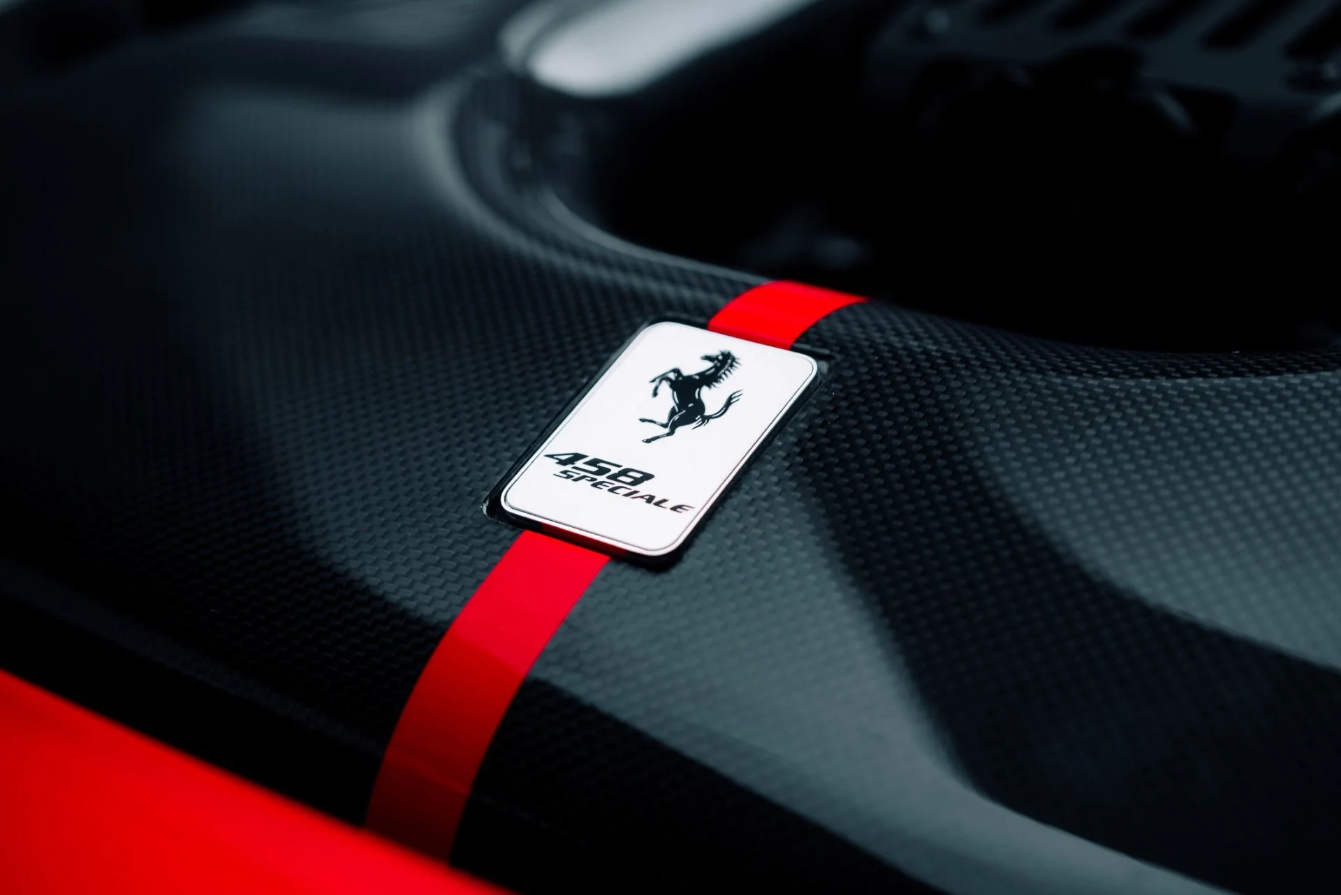 mph047_2784419741_Used_2015_Ferrari_458_Speciale_1763680155_3bd70cc66b