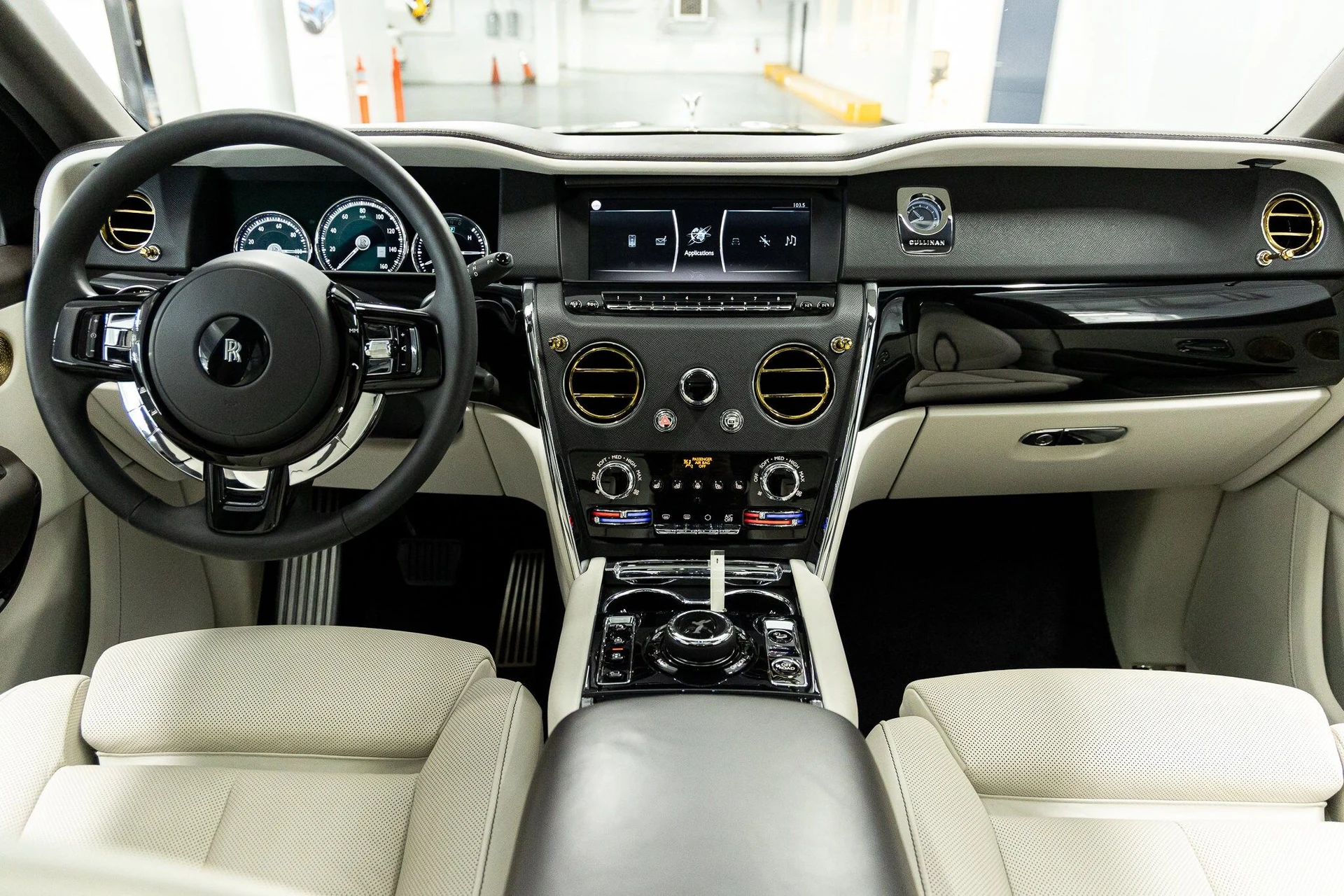 mph047_2786006140_b535f5ac5c5936a7af3f7831add5b820x_73a95a062e