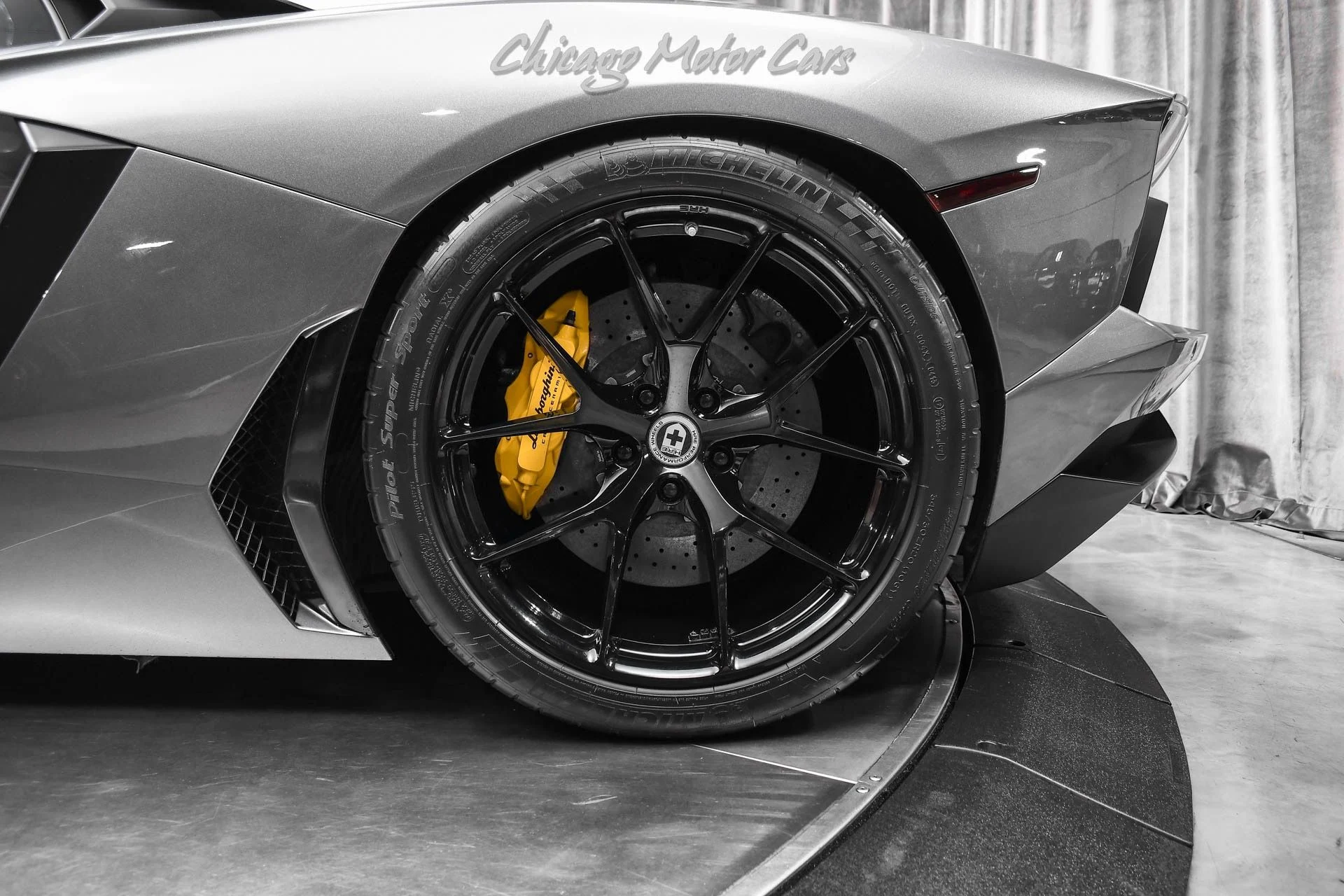 mph047_2793642923_12975_p48_l_445913f714