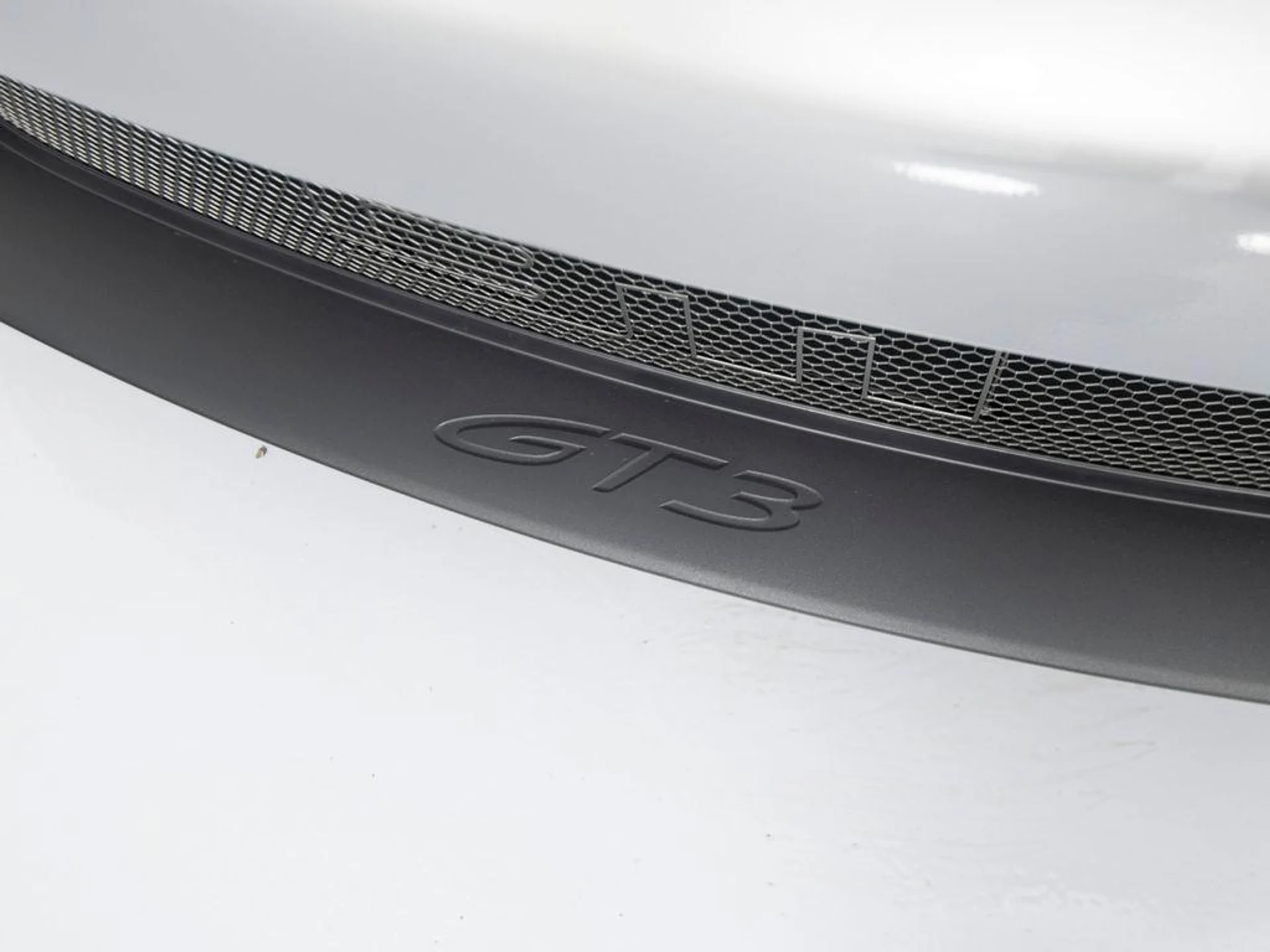 mph047_281757966_Ugf_Pic_S06_ZP_Bh139_R4er_Id_Fi_As_5ab1256b90