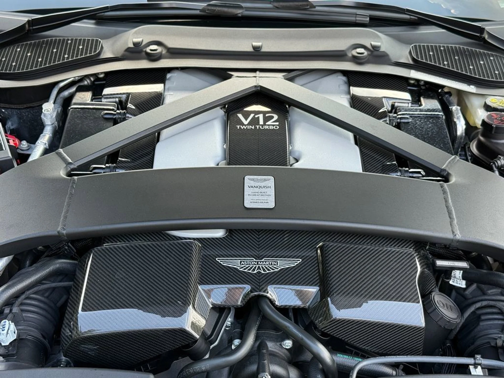 mph047_2833631741_76a3d50c1e3949d99a1dac5e4c62889c_6d4bf6f0aa