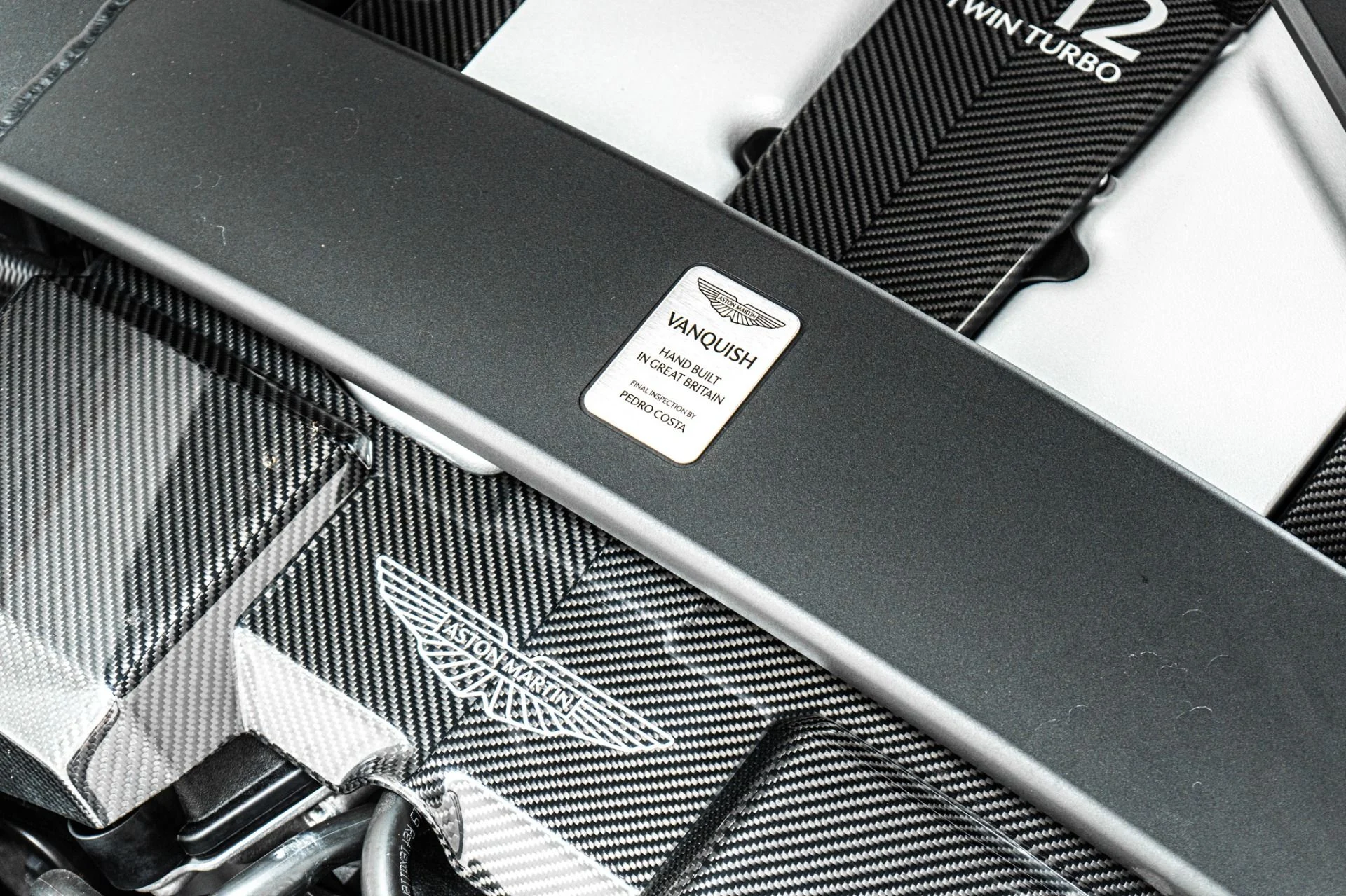 mph047_2836945535_Used_2025_Aston_Martin_Vanquish_Huge_542_K_MSRP_Low_Miles_Extensive_Carbon_Fiber_1786477789_e237468a09