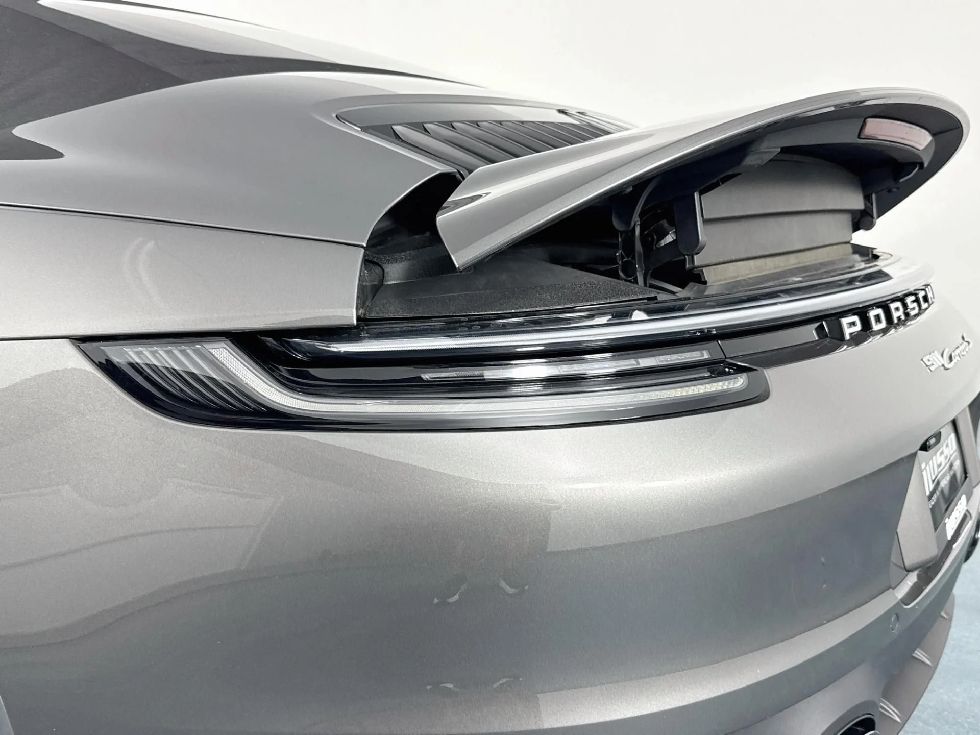 mph047_2848034578_Used_2020_Porsche_911_Carrera_S_1788553612_bdb2b0dbb3