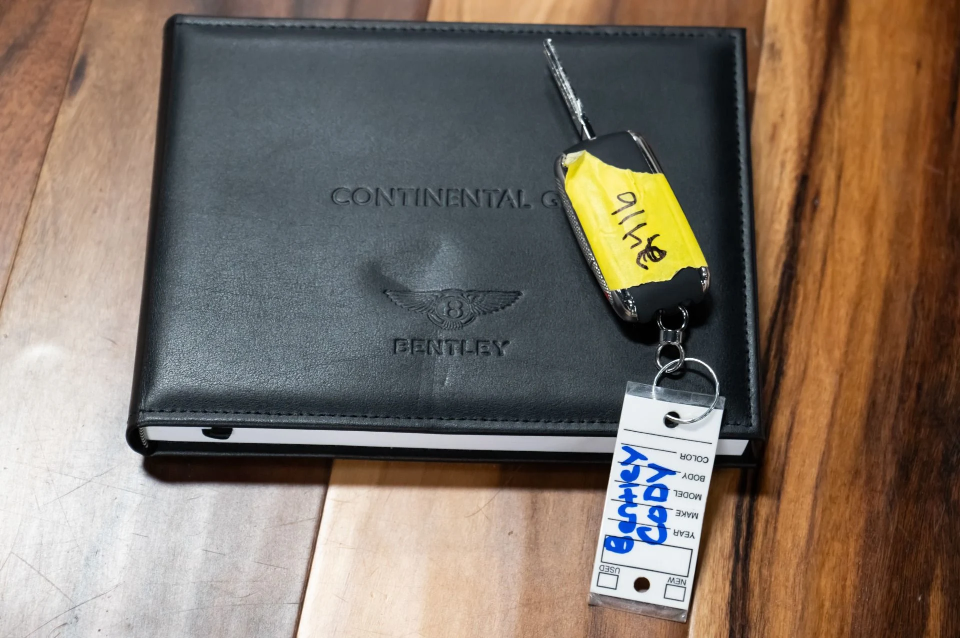 mph047_2852023412_Used_2013_Bentley_Continental_GT_V8_1747849982_efd3e2a515