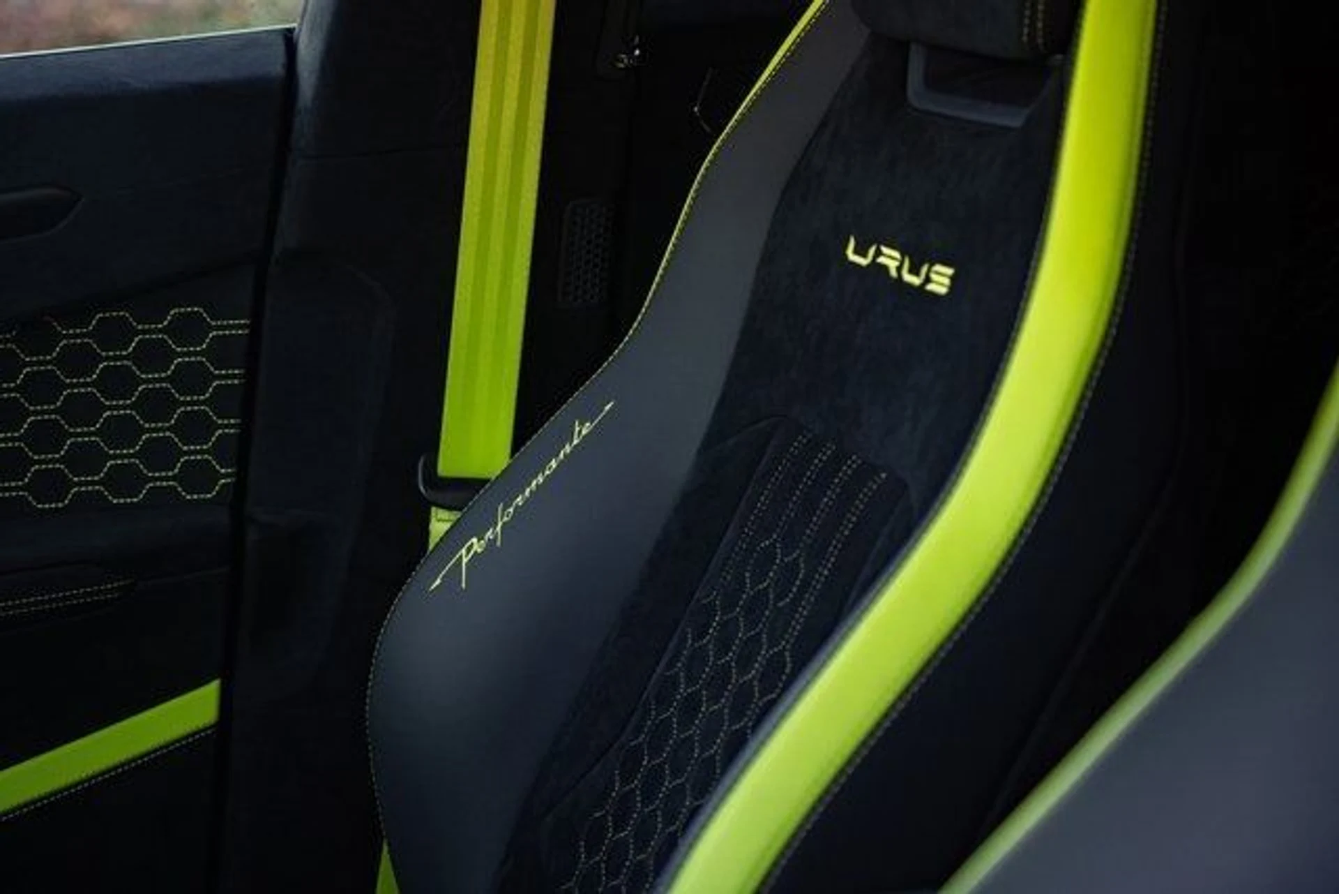 mph047_2853712578_5c600e8901c5dcb436d48e52d95e7c88_5c861bbc98