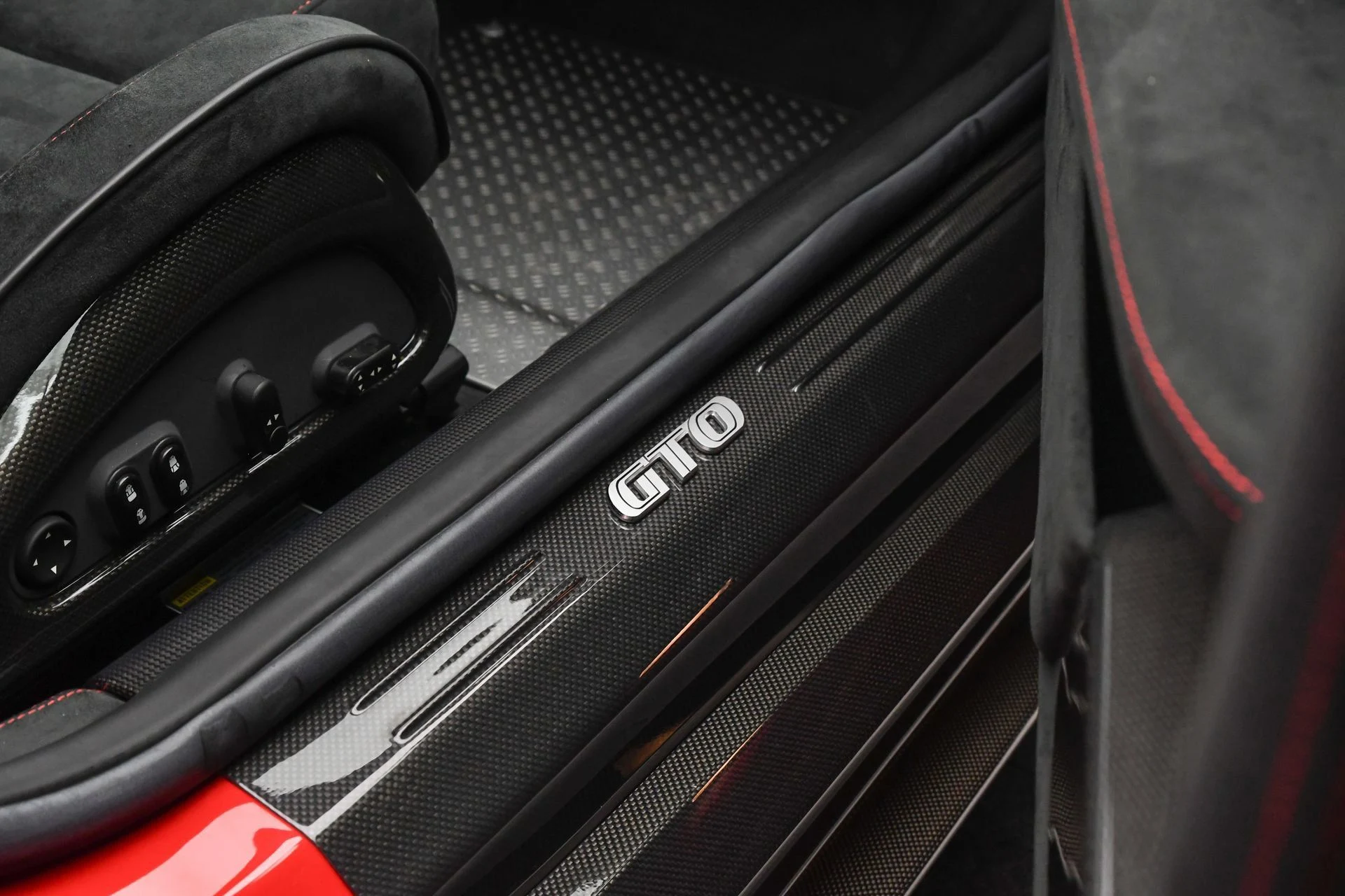 mph047_2854598923_20fab4bcb6b24ff5a589461117454a82_e3be2cae3d