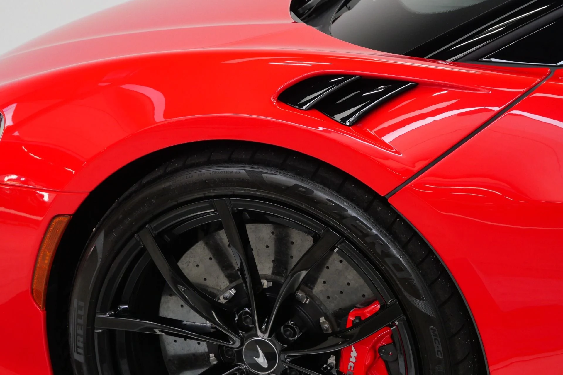 mph047_2865246571_Used_2024_Mc_Laren_Artura_Performance_Spec_Technology_Pack_1775235368_4953980521