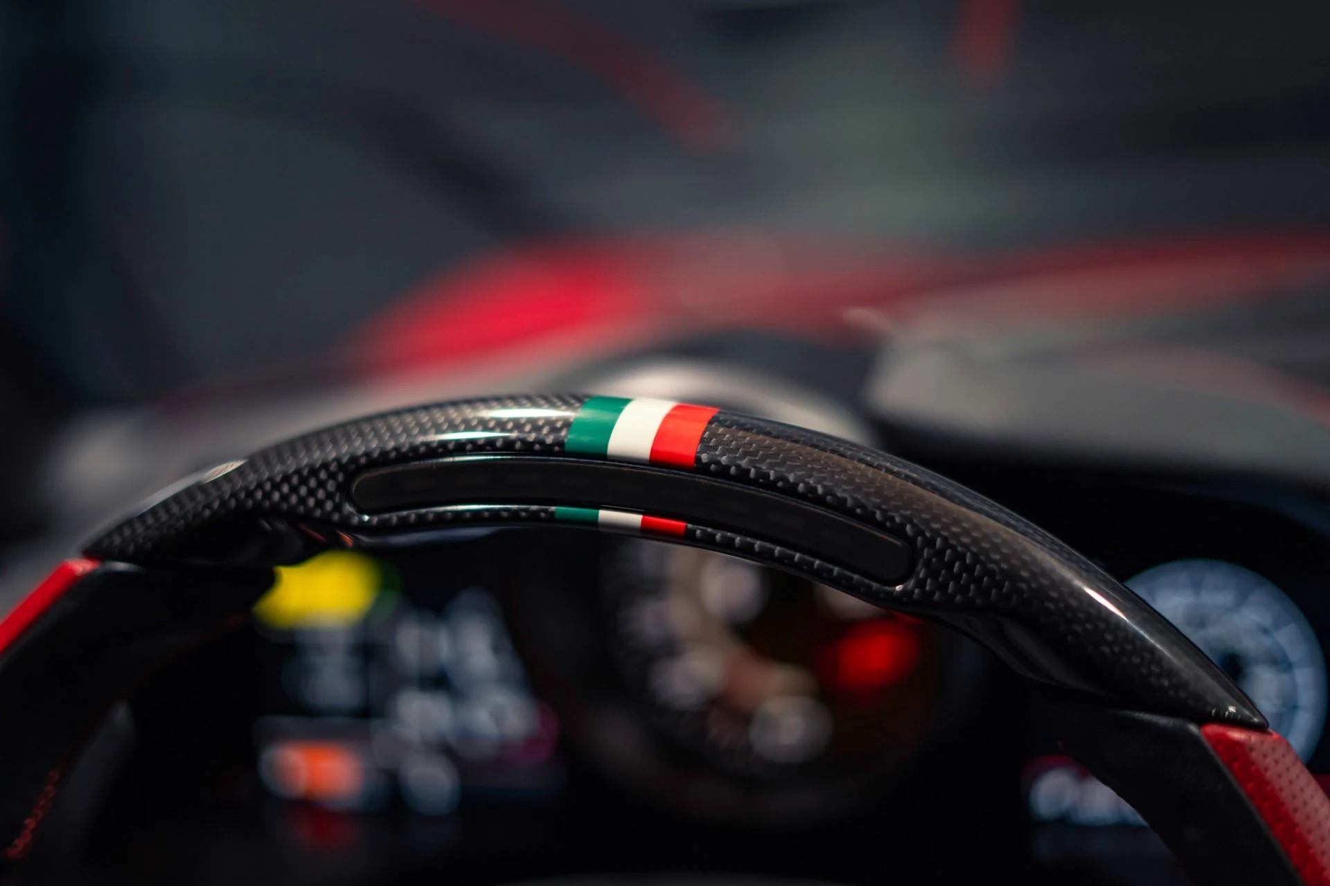 mph047_2880647214_Used_2020_Ferrari_812_Superfast_1778093212_3d46ec1125