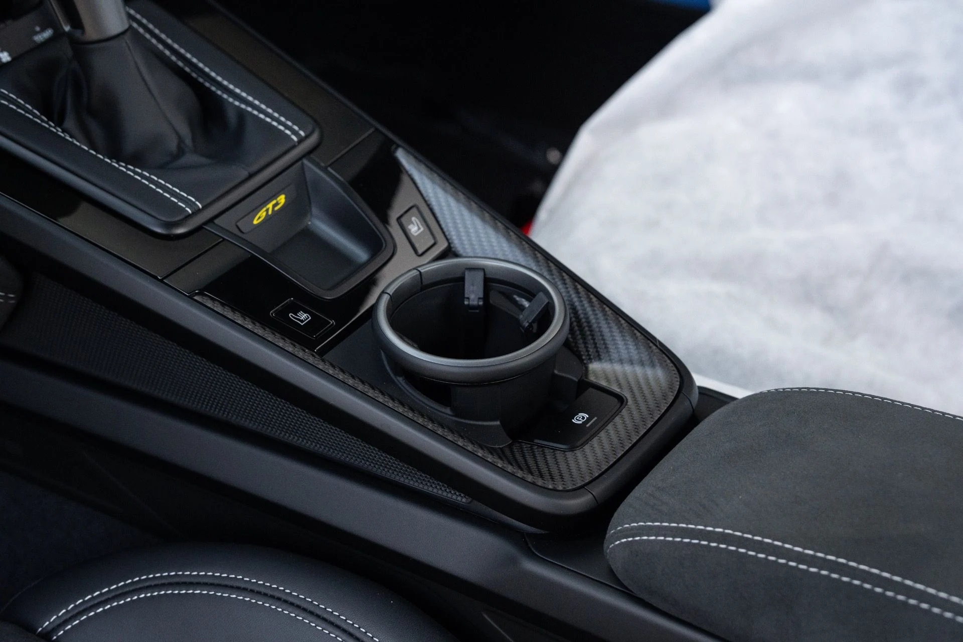 mph047_2889729764_Used_2026_Porsche_911_GT_3_1767740078_9d01ff6f77