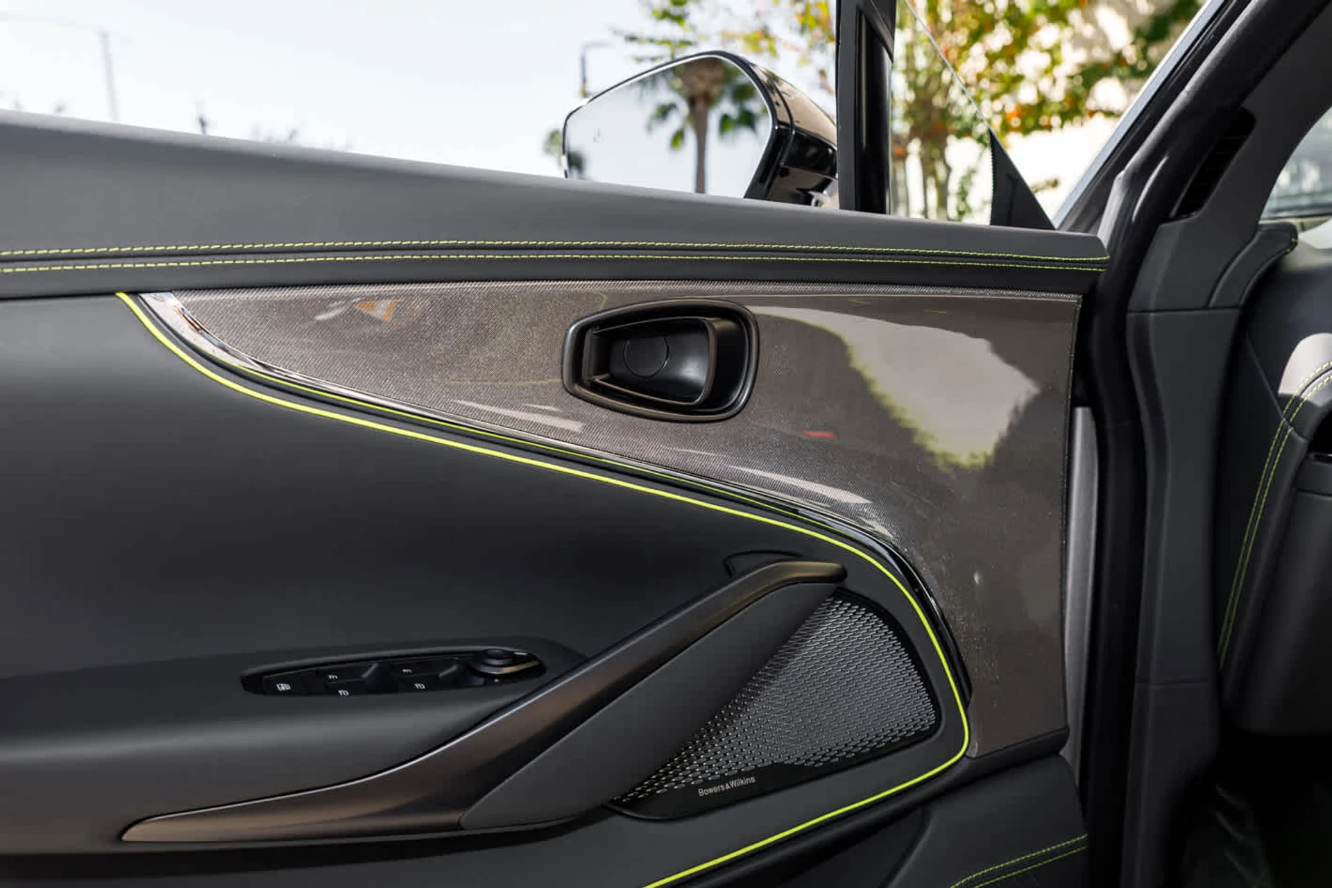 mph047_28944097_48_33dcaf7cdd