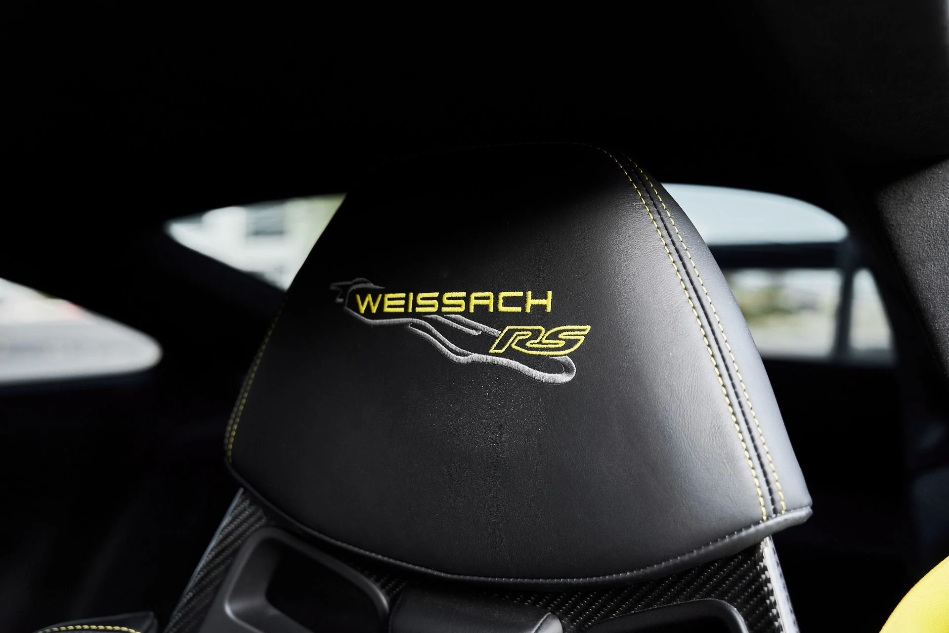 mph047_2903261080_Used_2024_Porsche_911_GT_3_RS_1766112797_c5a1814a52