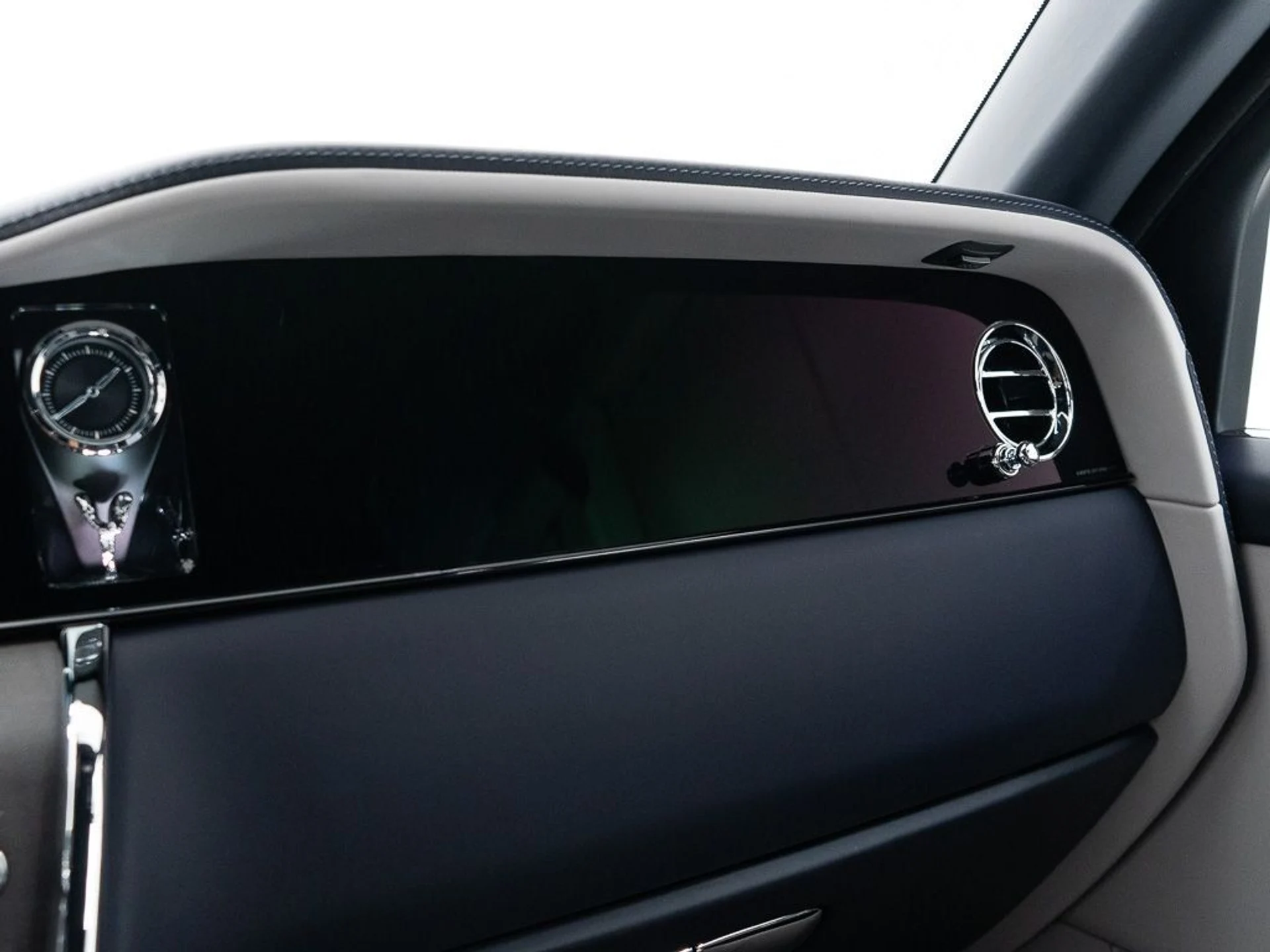 mph047_2935565327_91534bfdbe32ba29ed410d0768e20014_51e763310f