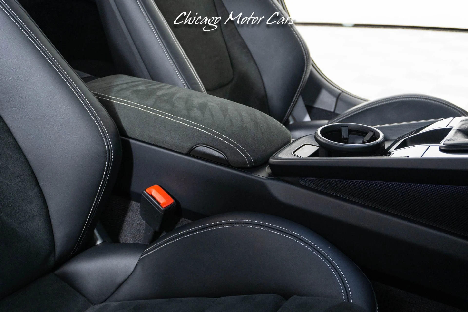 mph047_2943171411_12938_p48_l_13a2b2e288