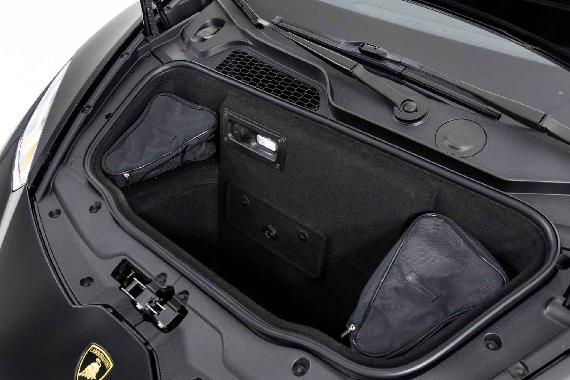 mph047_2947514166_Used_2018_Lamborghini_Huracan_Performante_1762565924_27f73c4f69