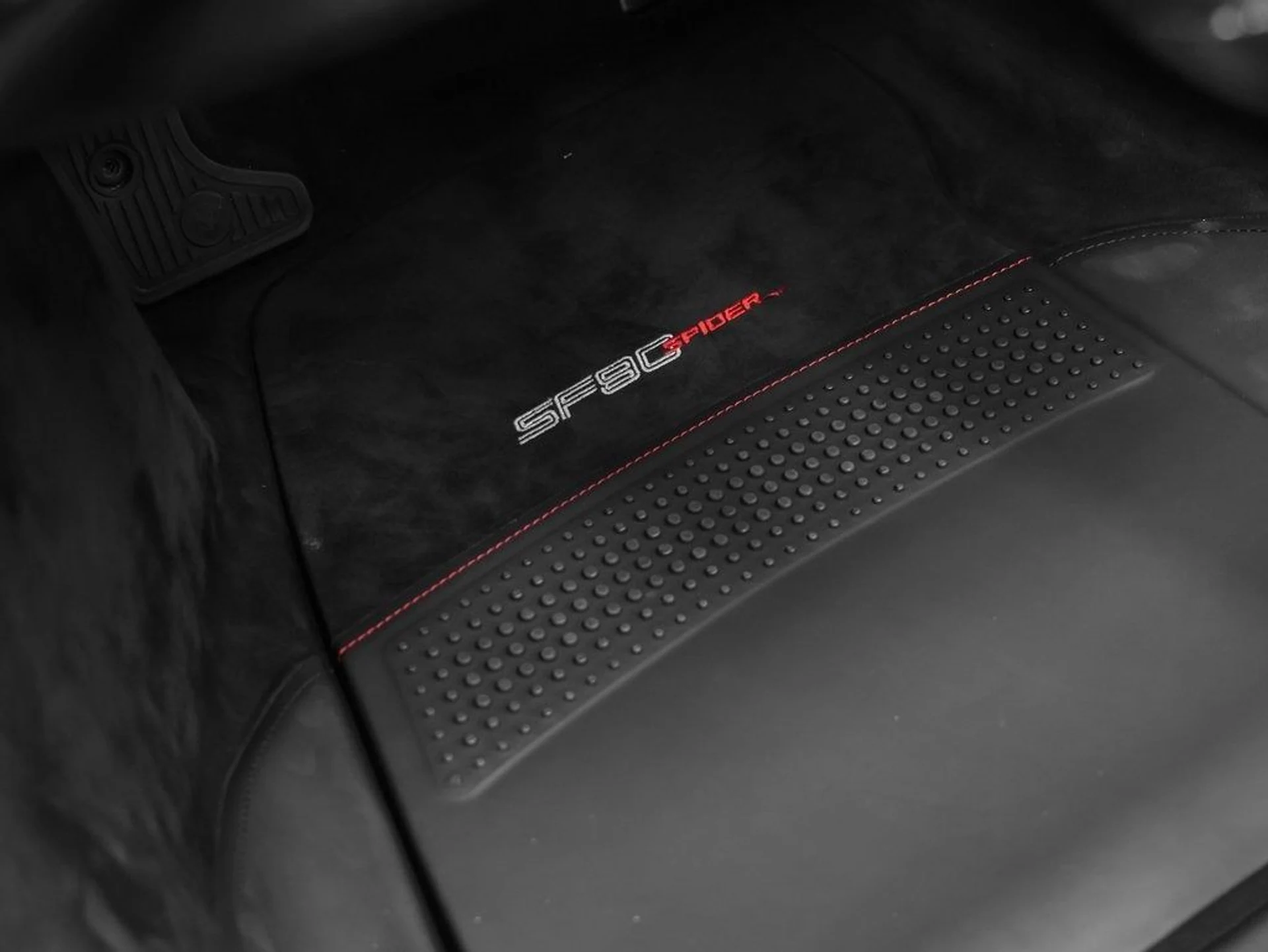 mph047_2947771676_48_26fef384a2