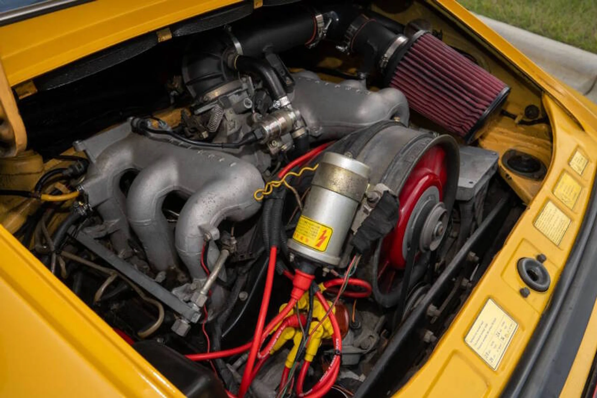 mph047_2980105358_1976_porsche_911_carrera_coupe_911_carrera_coupe_eb13d23a5f