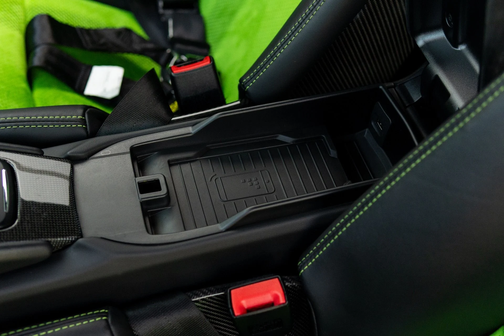 mph047_2993713752_Used_2019_Porsche_911_GT_3_RS_1765832441_5390ba9f6b