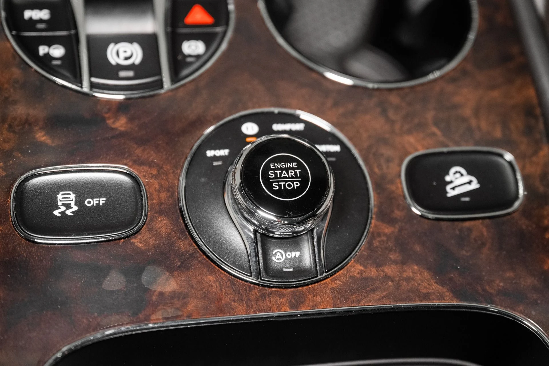 mph047_3009223619_Used_2022_Bentley_Bentayga_V8_1773164215_dafa45c8d5