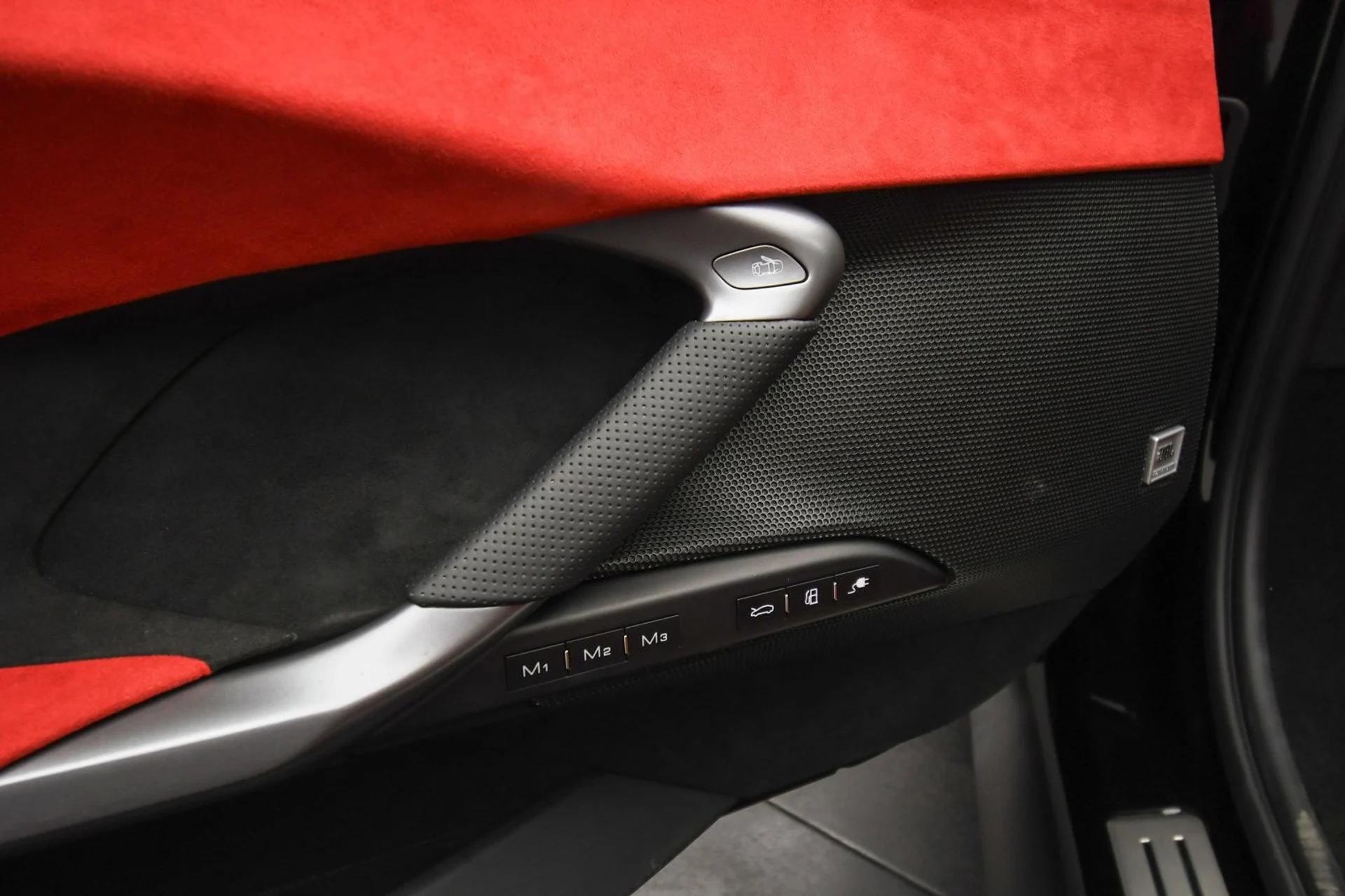 mph047_3017432865_Used_2024_Ferrari_296_GTB_in_Nero_1740646656_4402428c07