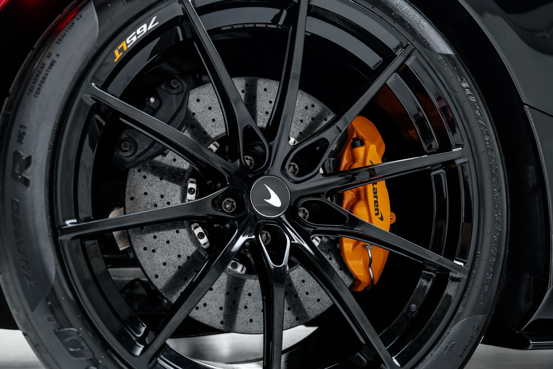 mph047_302337195_Used_2022_Mc_Laren_765_LT_Spider_1792622314_402a4b5f6e