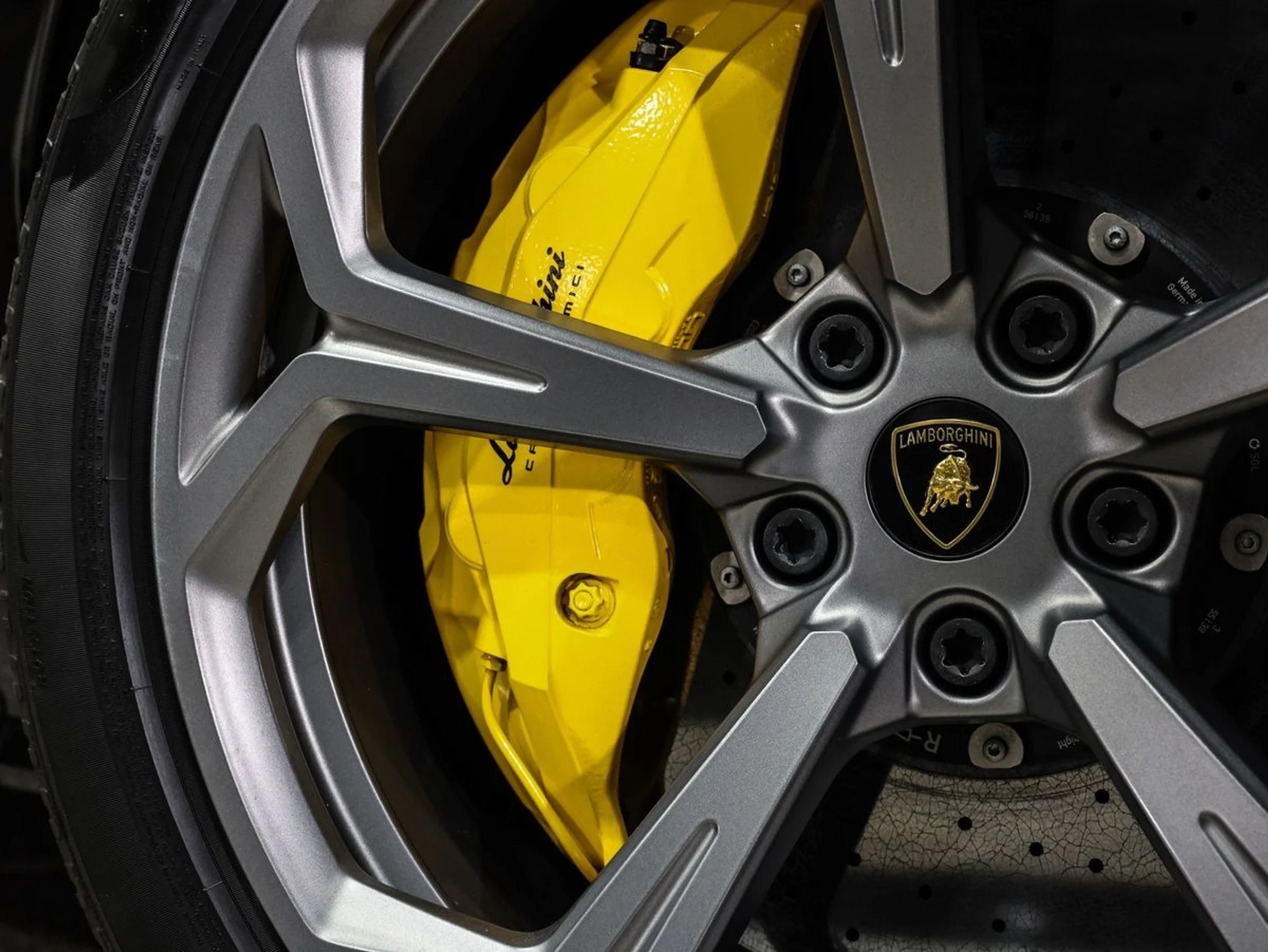 mph047_3045675572_ymm6942wfabmm7amzq896eyx9mnc_4ce626f216