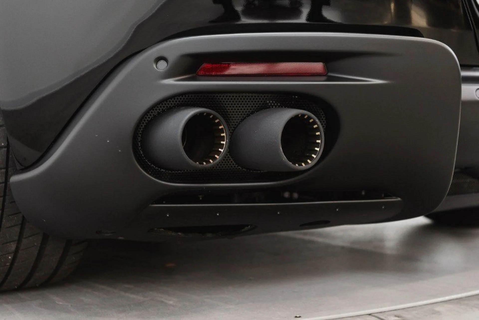 mph047_3058605744_08b0dfa3a5034d94b9636b4a0212ebd9_672acae641