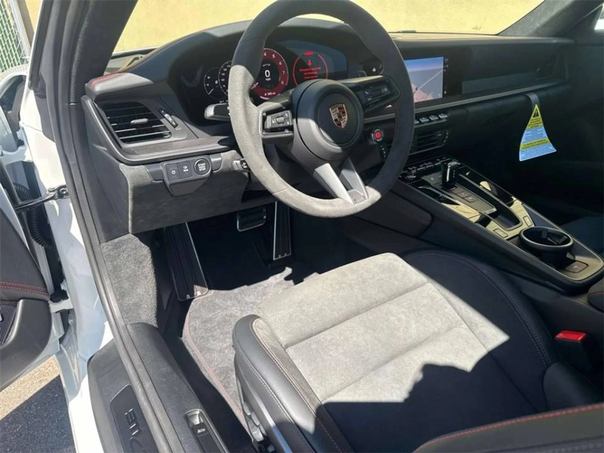 mph047_31043635_960_97f7550cd9