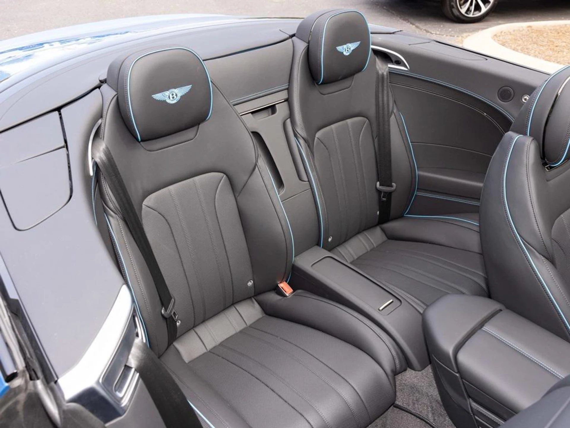 mph047_3117556567_456670050_68ce8373c25916930f739176_fa91047f47