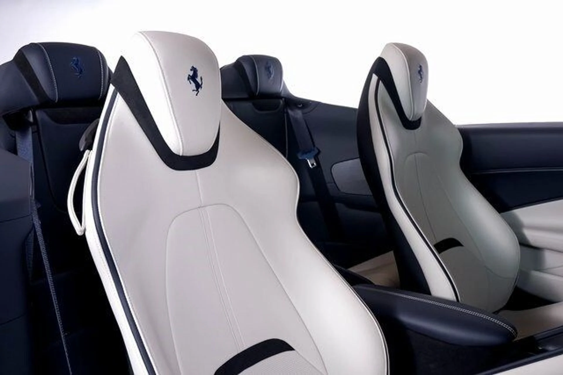 mph047_3148880186_1f05e296cba84ce54c68eaffb2a6273cx_3bbb05af49