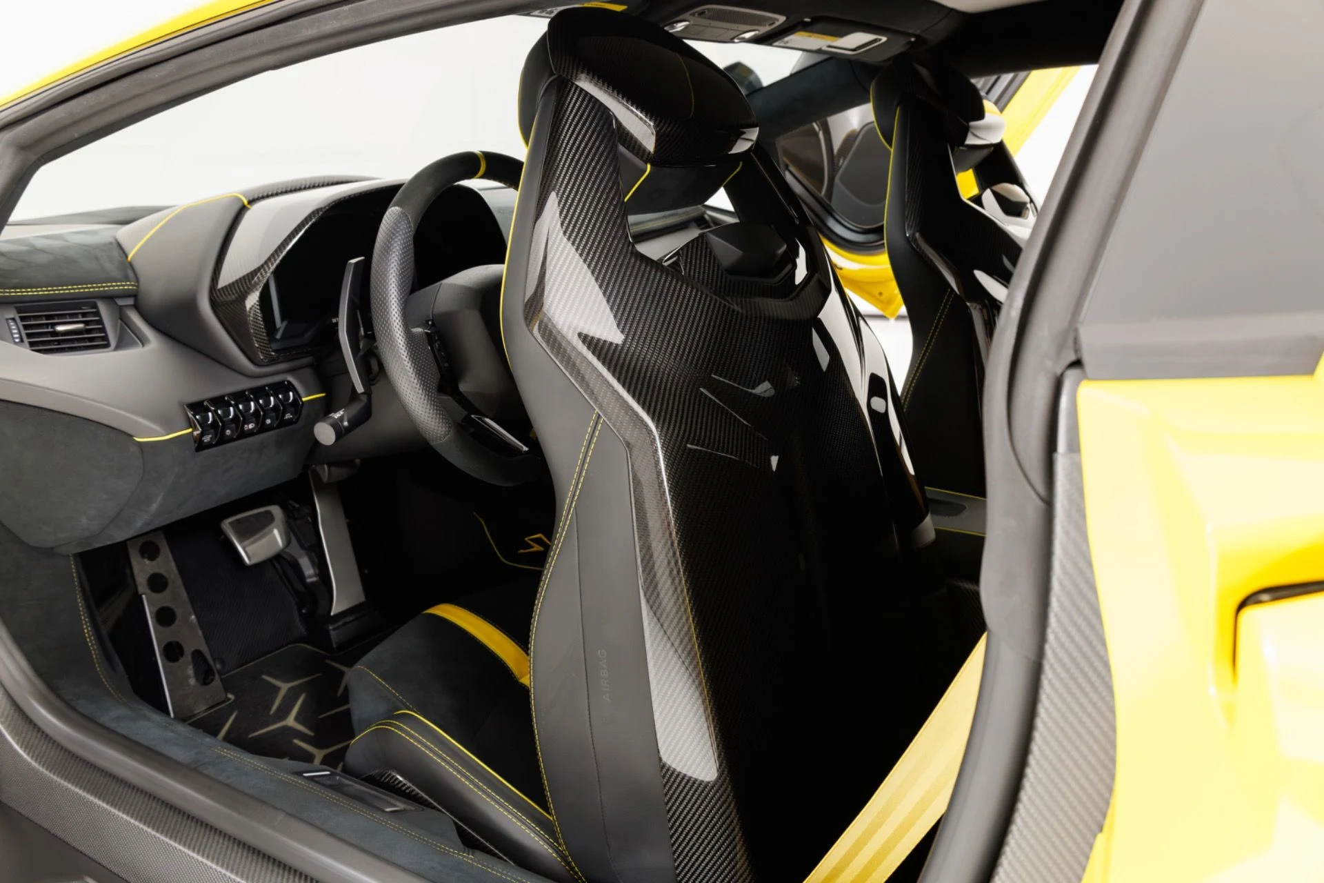 mph047_3152050485_Used_2016_Lamborghini_Aventador_LP_750_4_Superveloce_1785278593_47ce7da67c