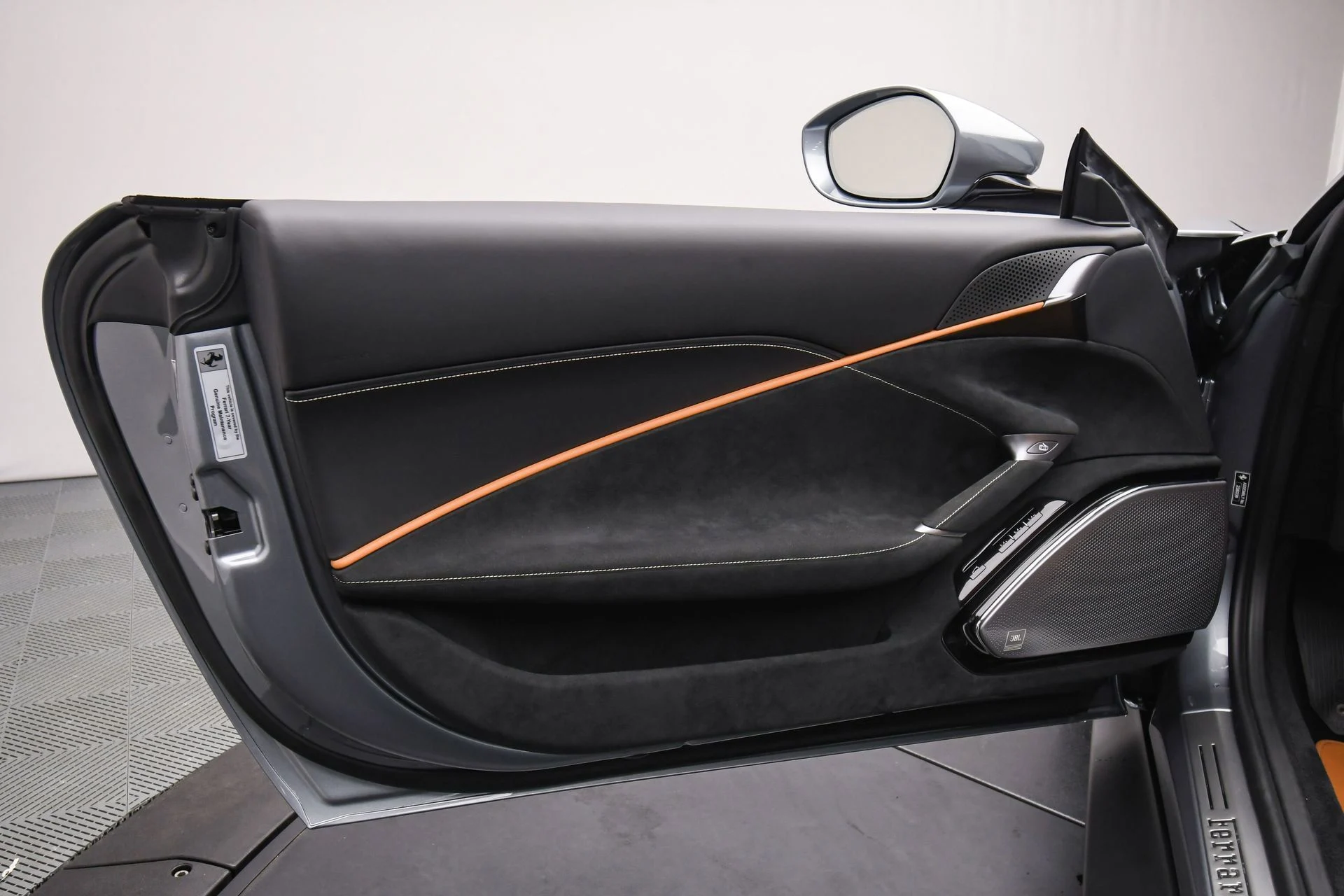 mph047_3153239636_5345b8eacbd3498d8df188faed3bb255_c3669f84ca